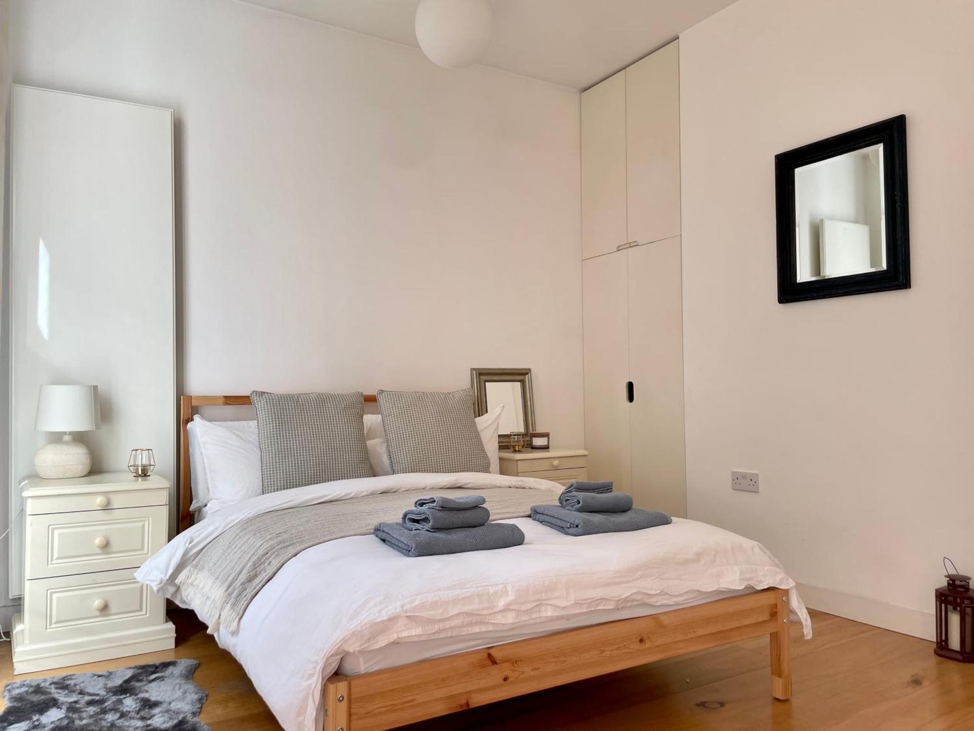 Spitalfields Market Garden Flat