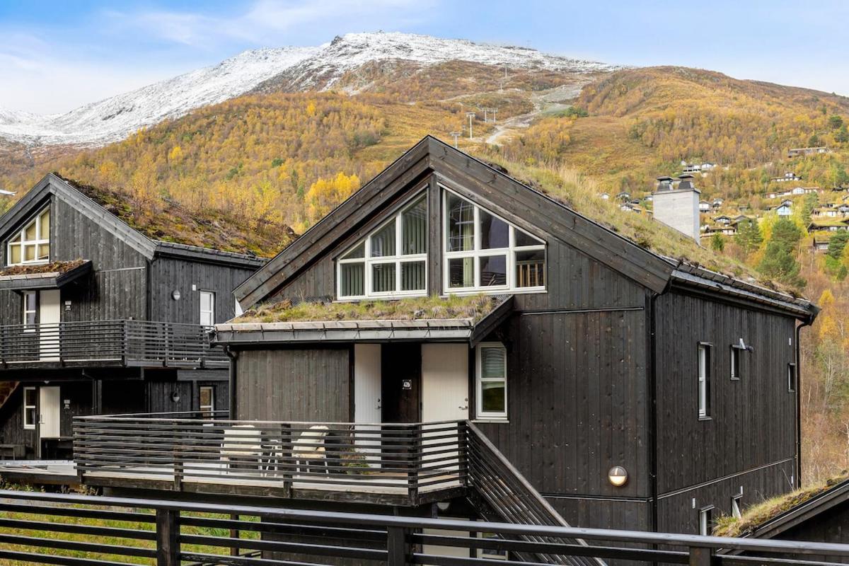 Idyllic Apartment at Strandafjellet