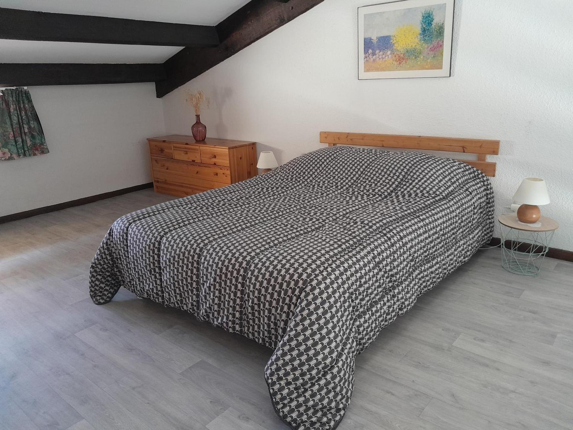 Le Pré Catalan - Piscine en saison - En bord de mer - Accès animations - Commerce -Plage