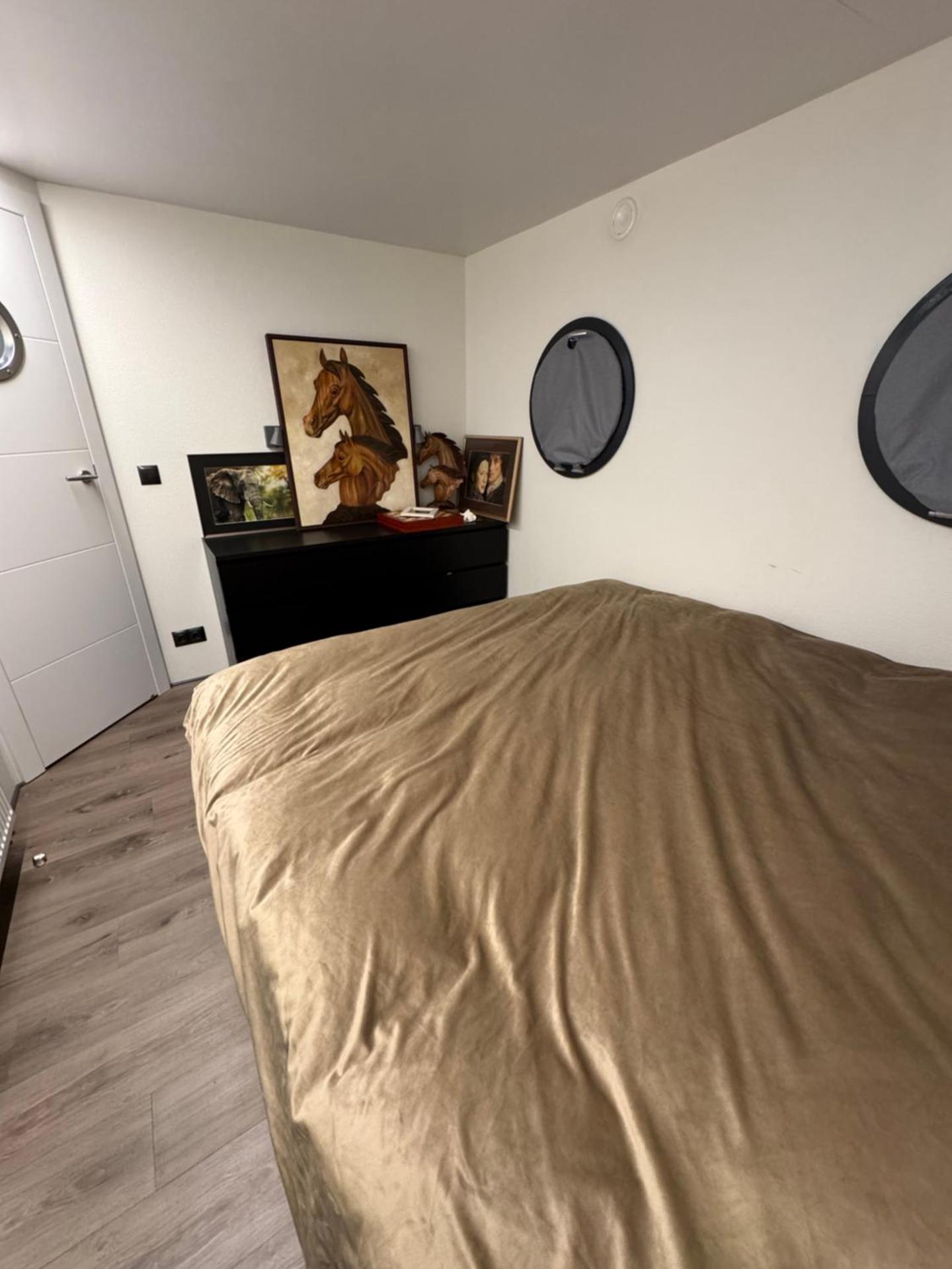 Exclusieve Houseboat La Mare 12 x 5 meter met sauna en hottup