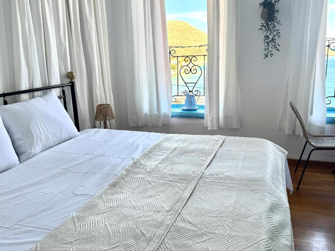 Maestro apartment Chalki