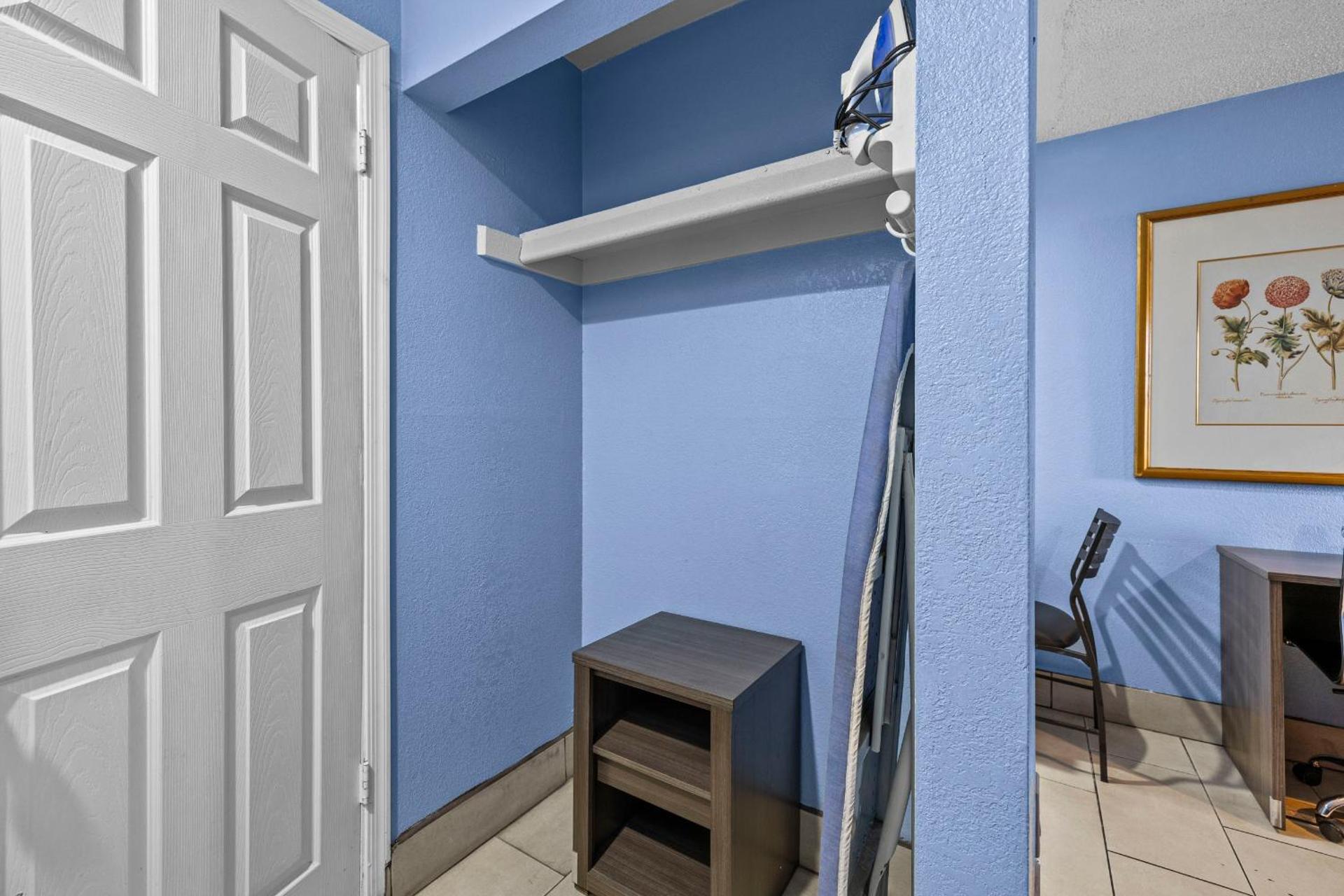 American Executive Inn Mesa