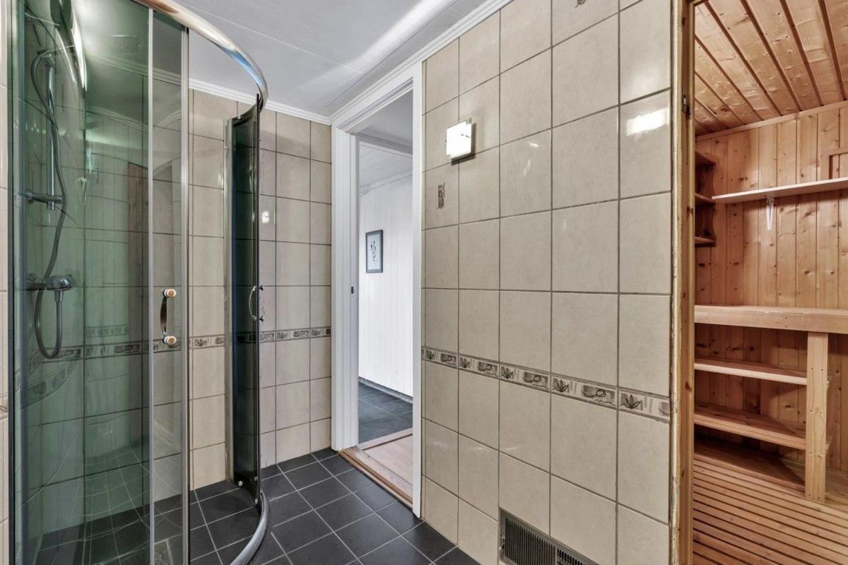 Basement Apartment -Ås Ski