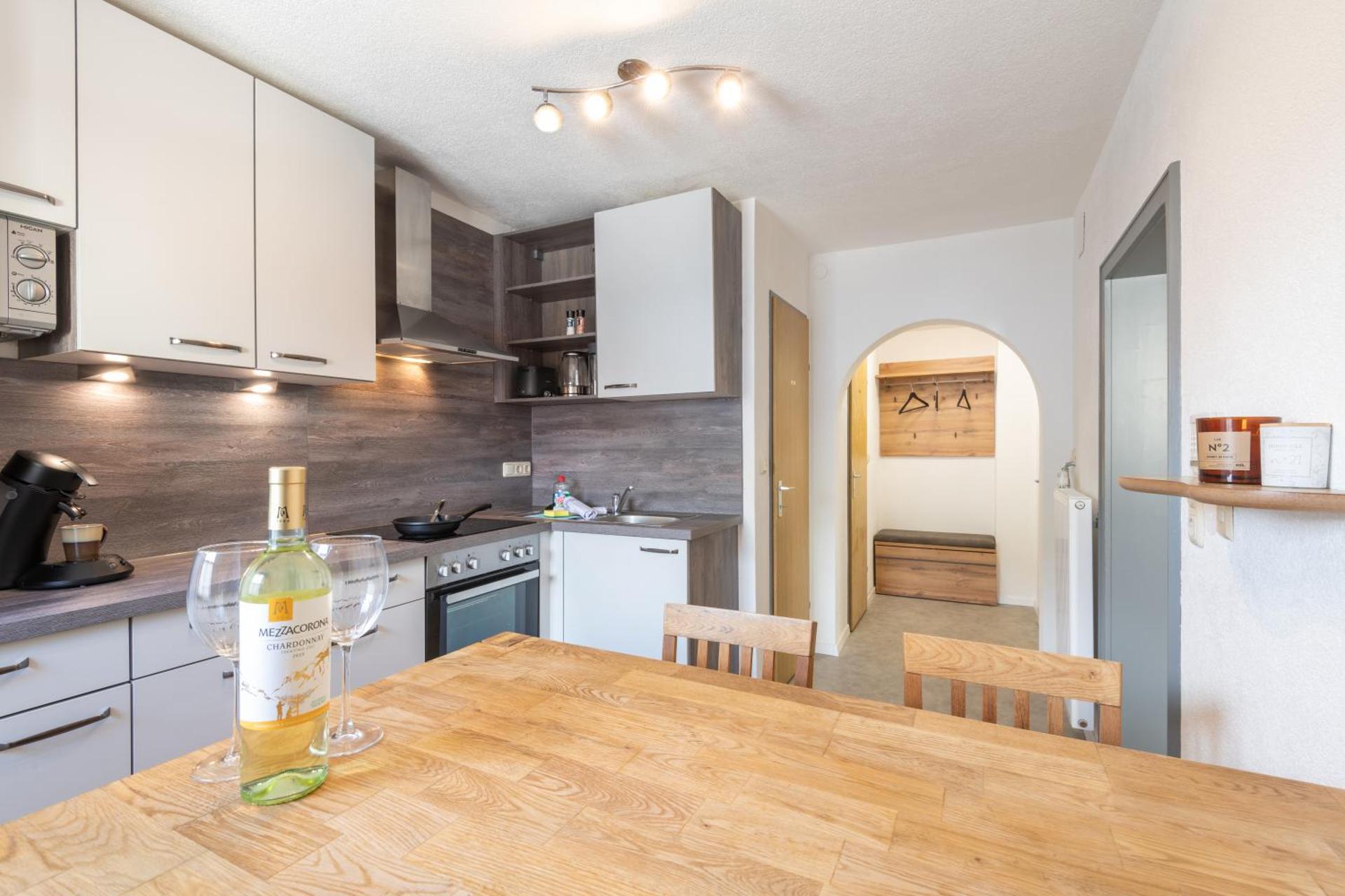 Easy City Apartments