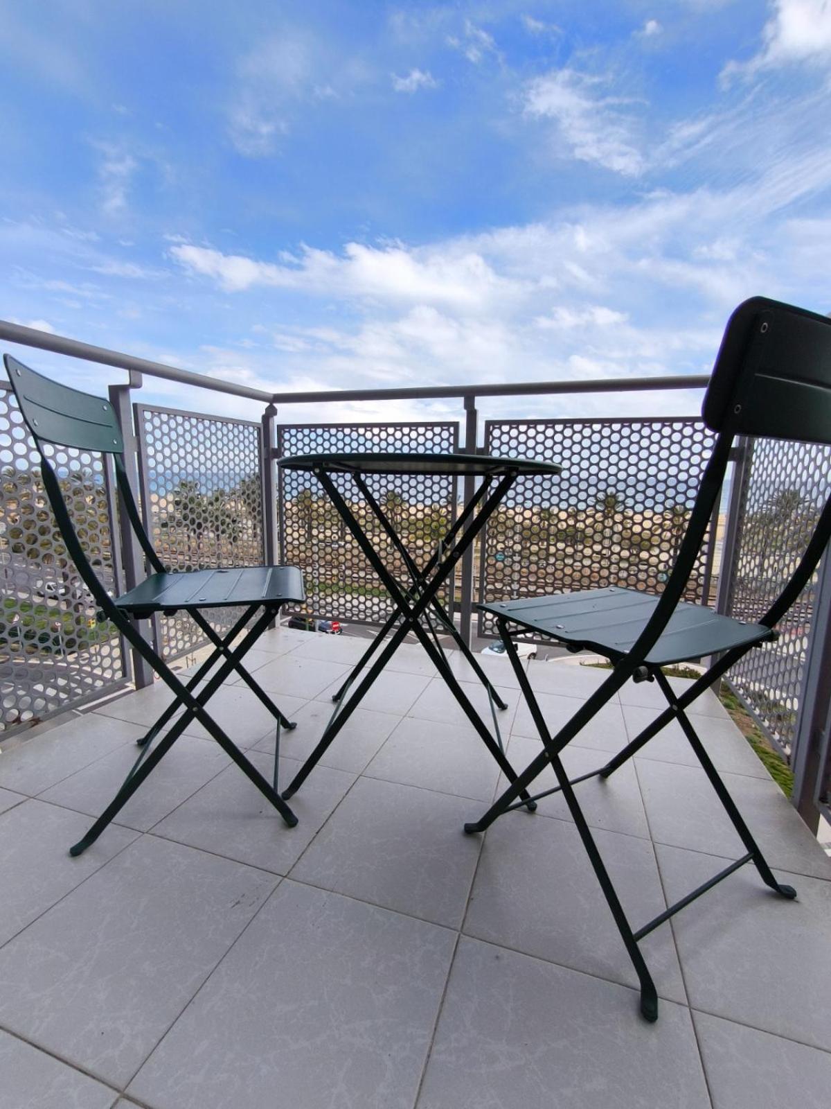 MM4-Apto en 1ª linea de playa