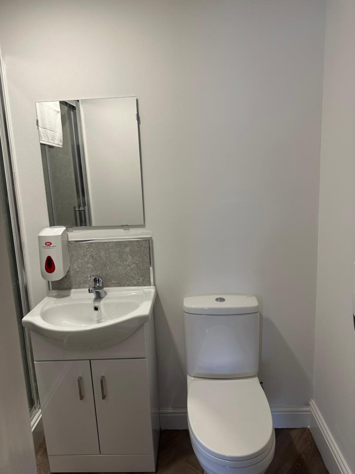 Continental Hotel with access to shared kitchen