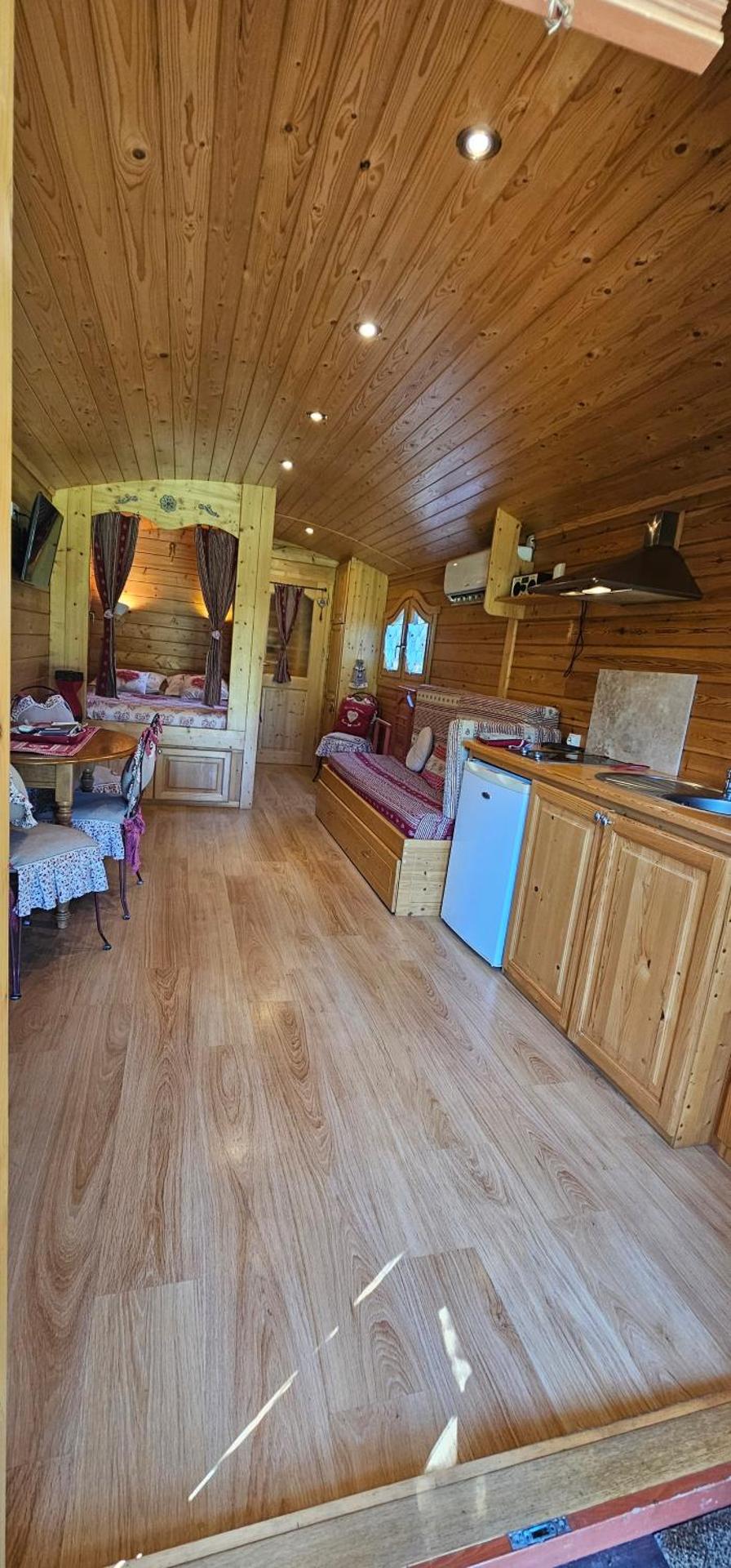 Roulotte du Soleil - Mas du Soleil