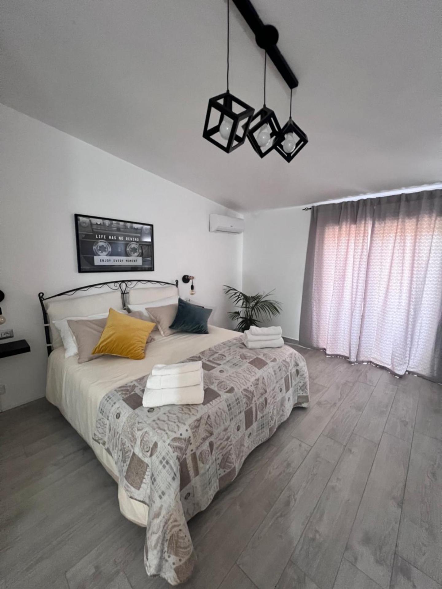 Deluxe Double or Twin Room with Balcony