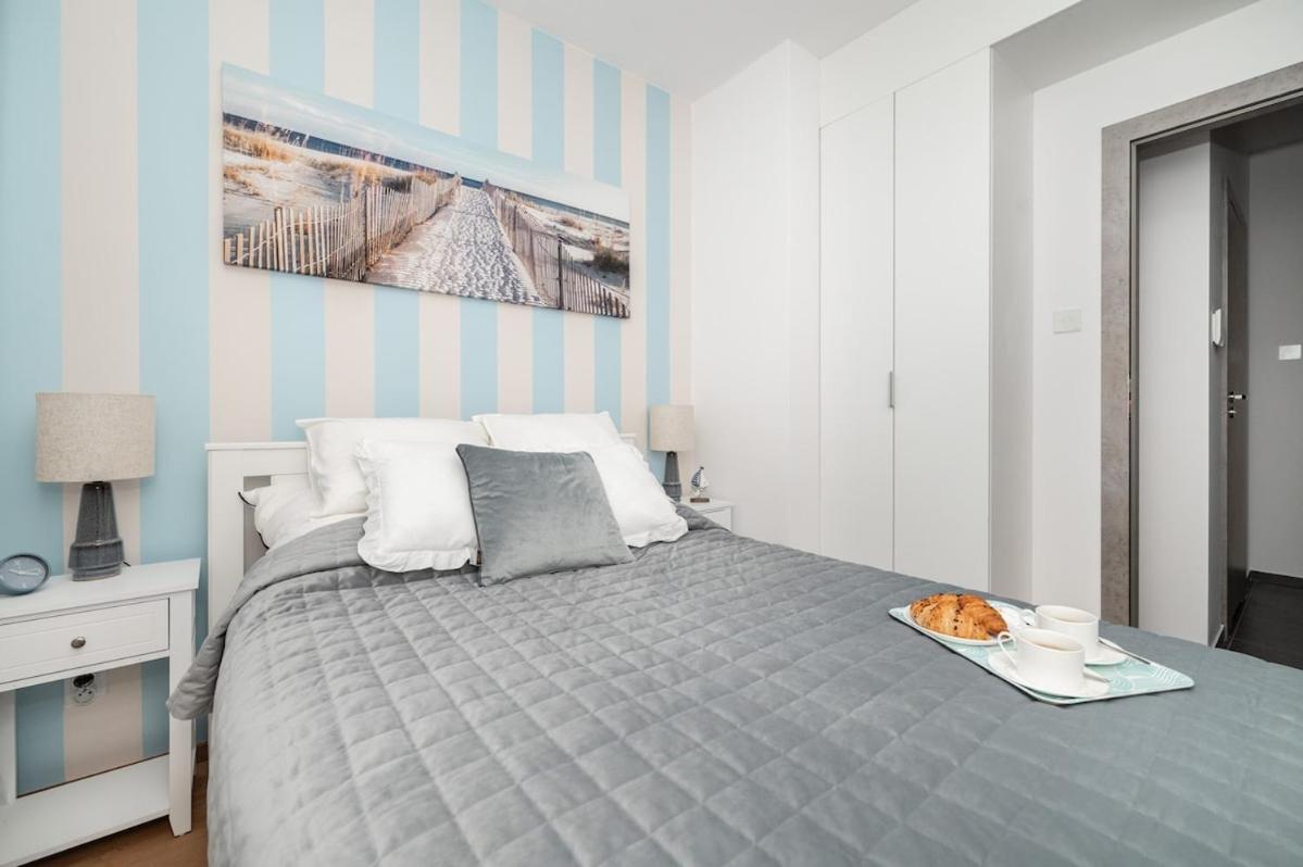 AmberShell Apartment