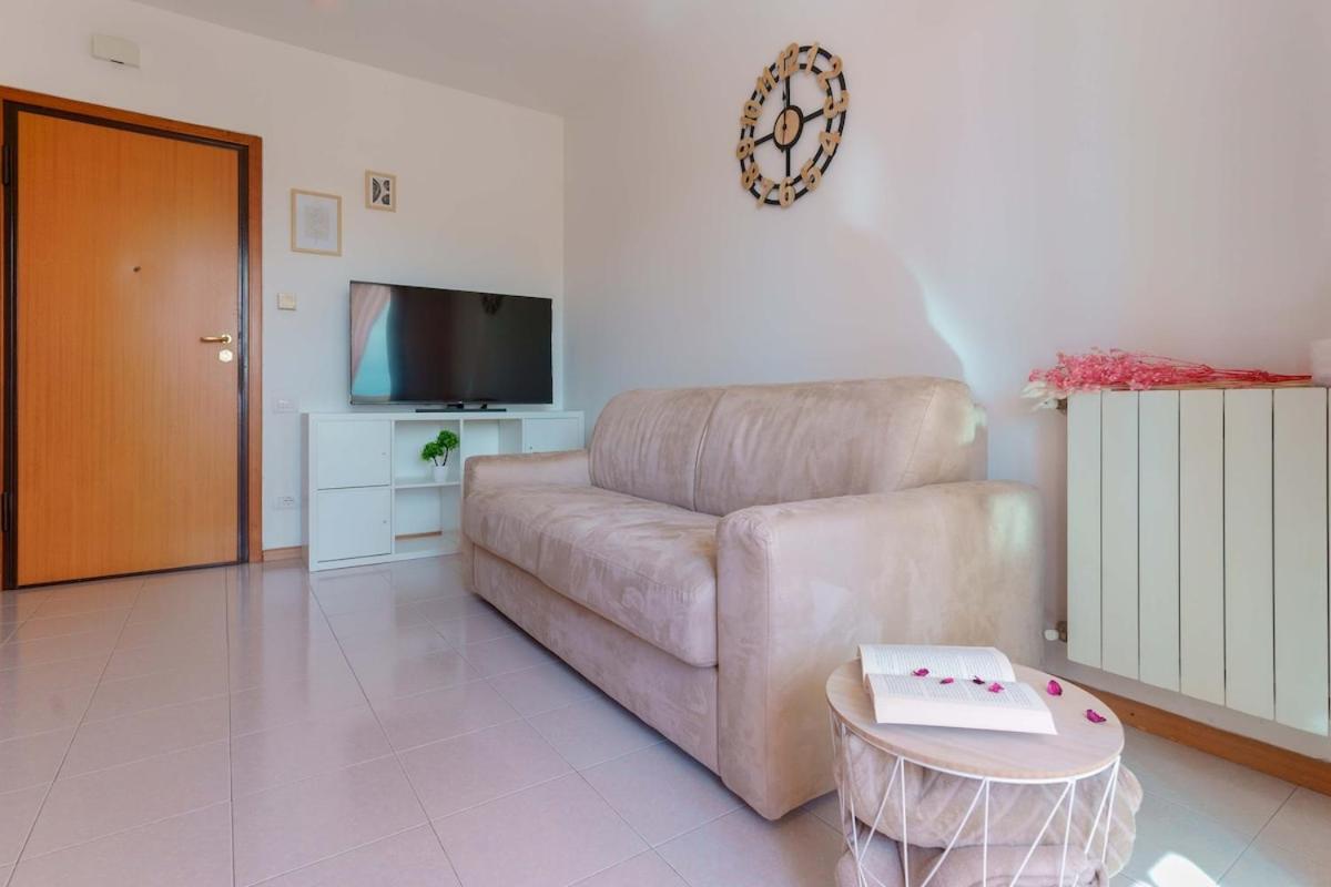 Casa Suite Himalaya Estate in Sardegna Vicino al Mare e Aeroporto Wi-Fi & Parcheggio