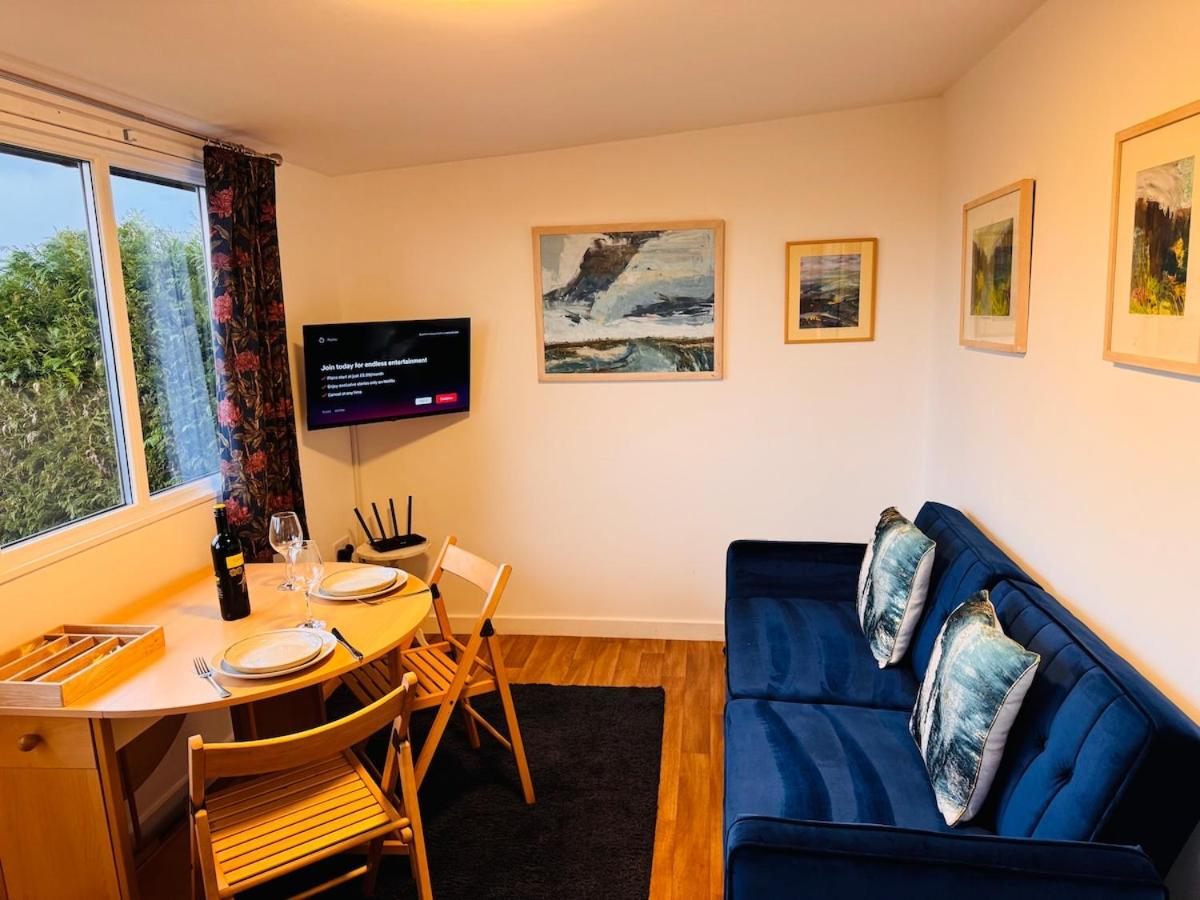 The Rural Woodside Cabin by MaisonPro