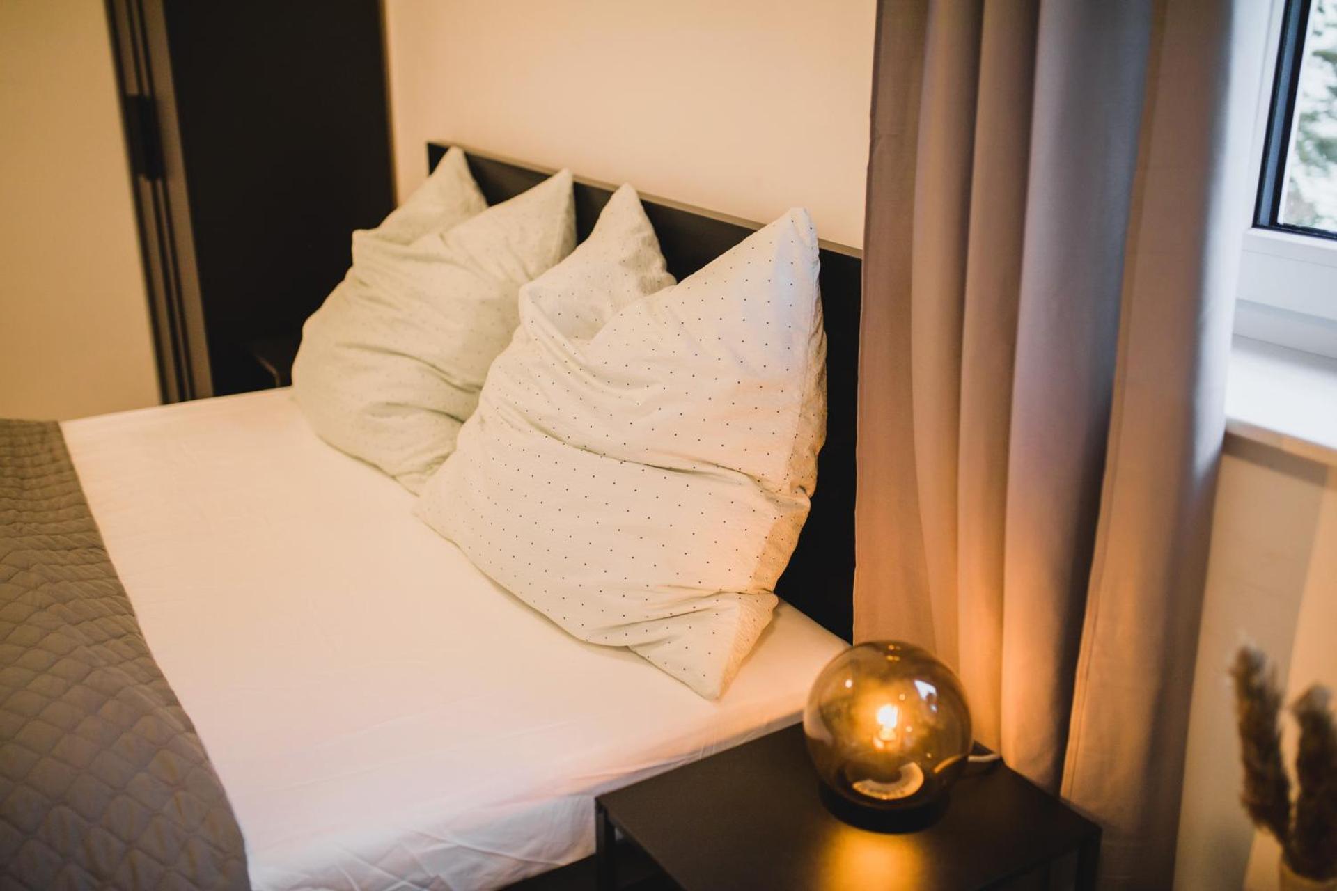 HUGOS Studio Apartment