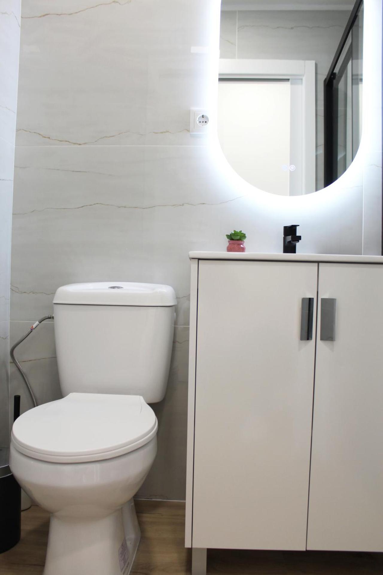 Valbom Hideaway Light, Style and Peace