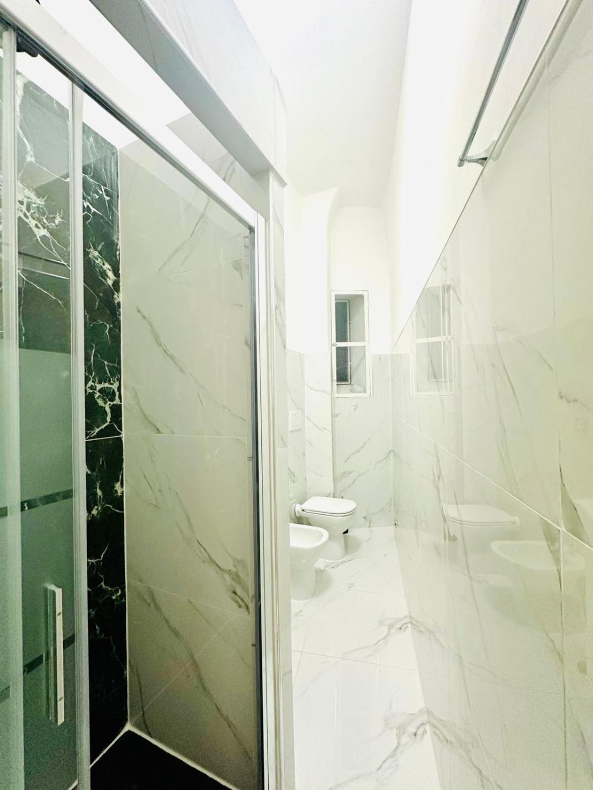 Rome Termini Down-town Accommodation