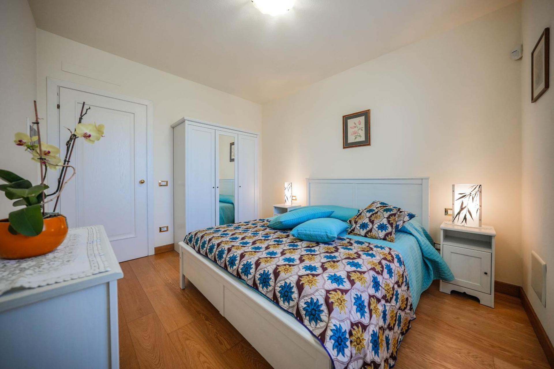 Alloggio romantico nel verde in fronte Acquardens