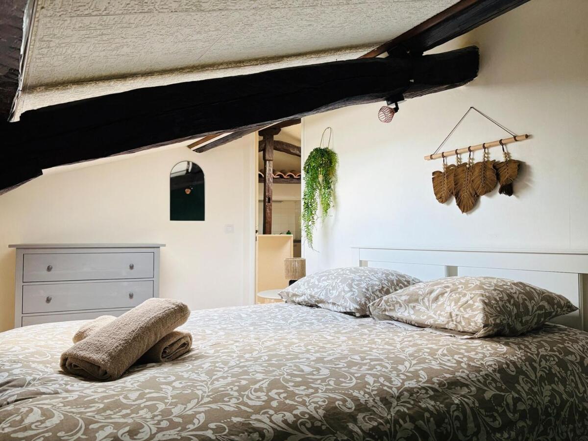 Appartement Proche Place Soult l 2 CH l Climatisé