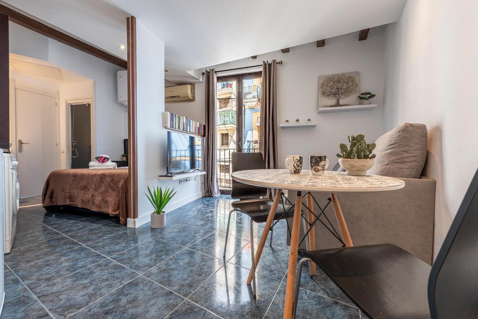 Photo of the whole room