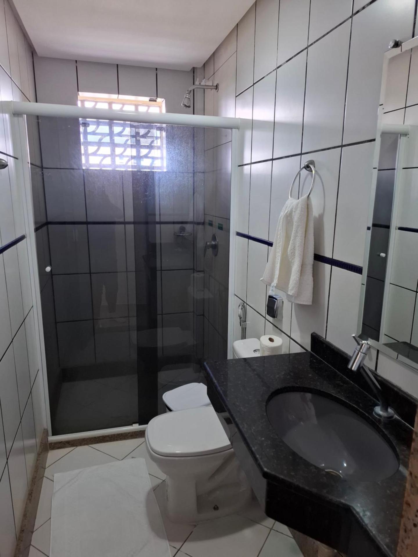 Camera Quadrupla Superior