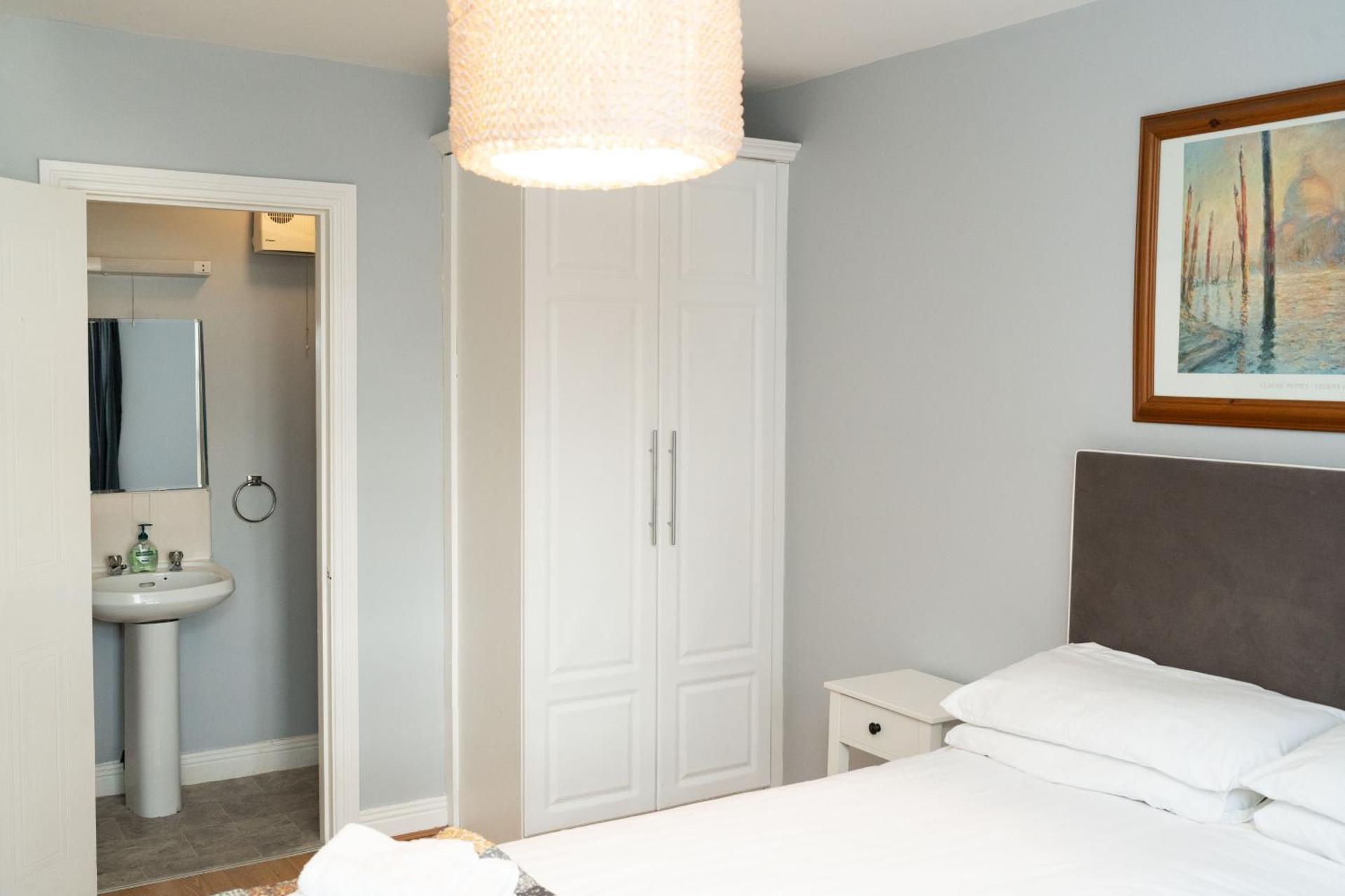 Spacious City Centre Apt - O'Connell Street Area