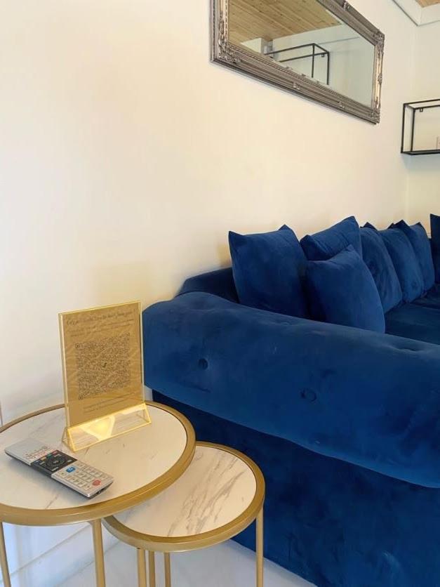 Hunters Hideaway-Hot Tub-Wiltshire-Groups