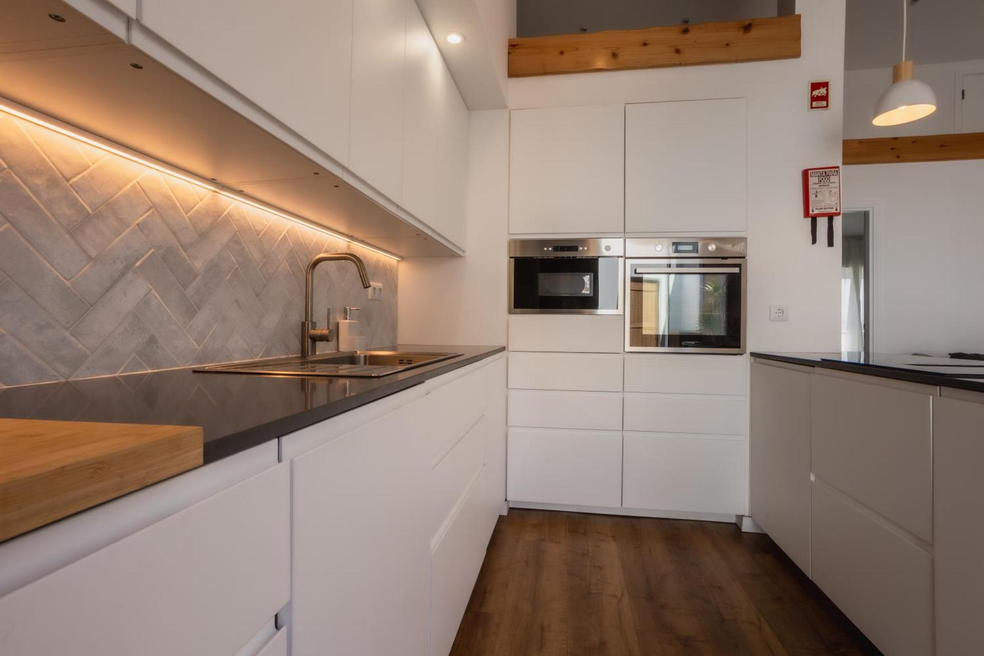 Kitchen or kitchenette