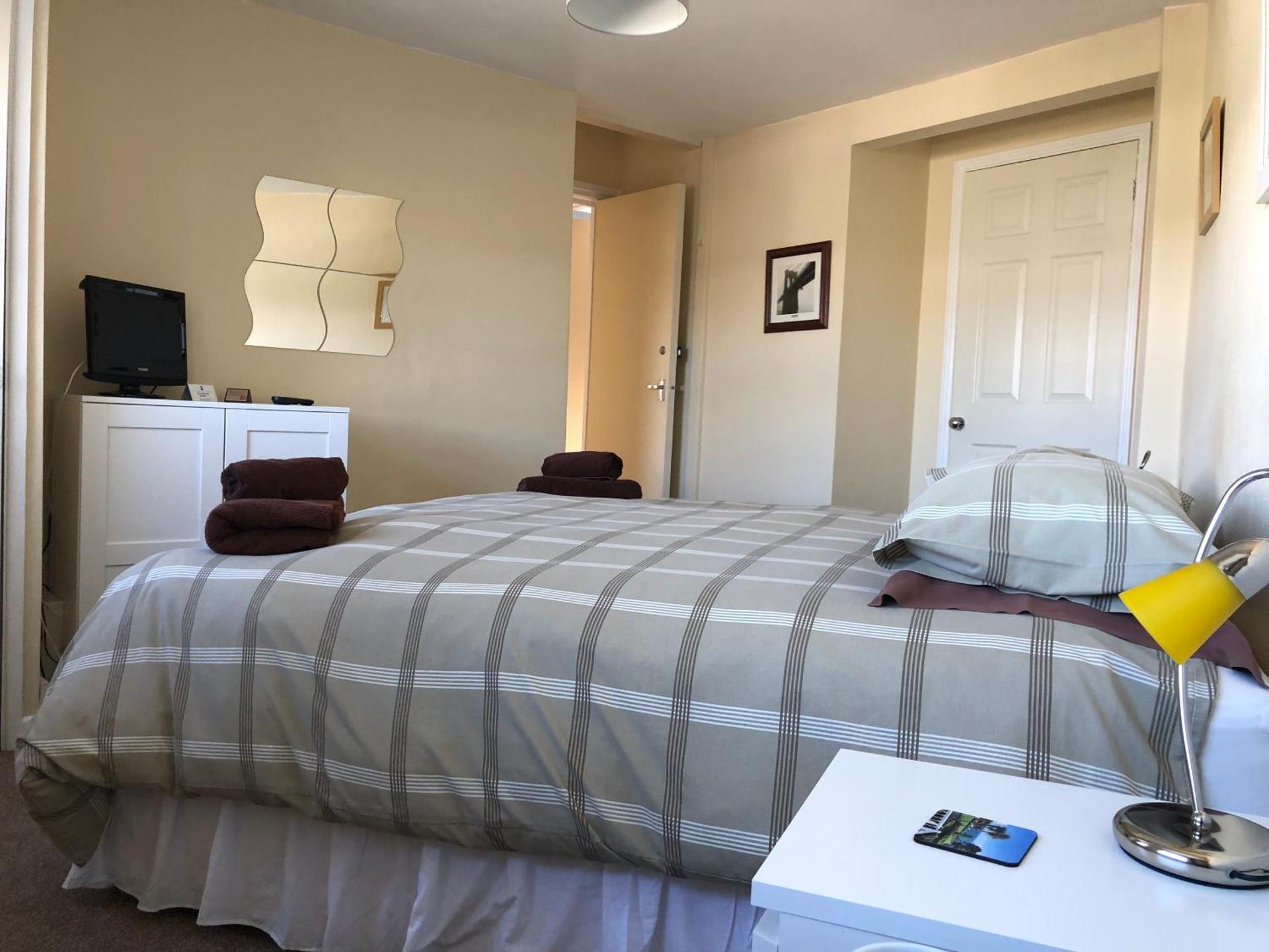 Large Double Room