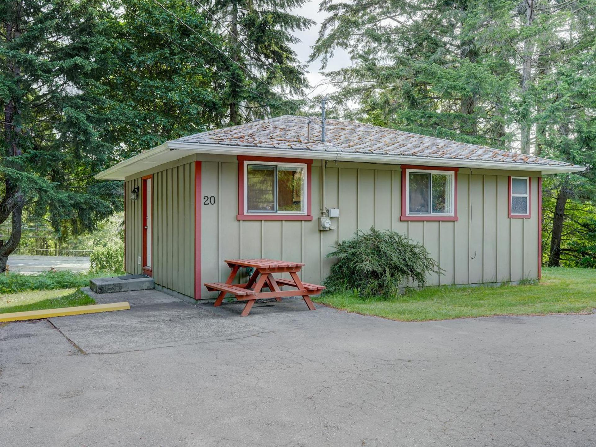 Malahat Bungalows Motel