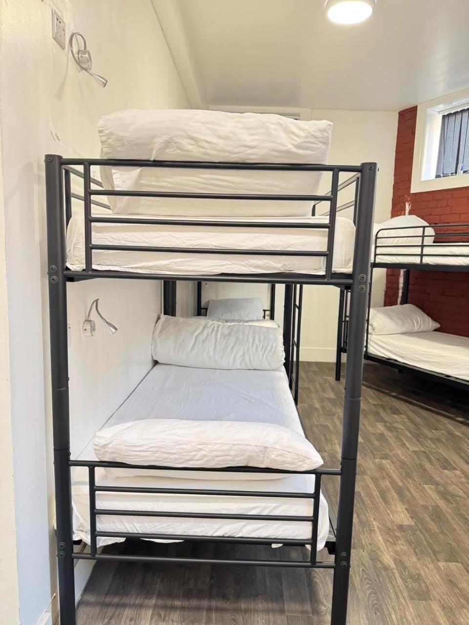Bed in 6-Bed Mixed Dormitory Room