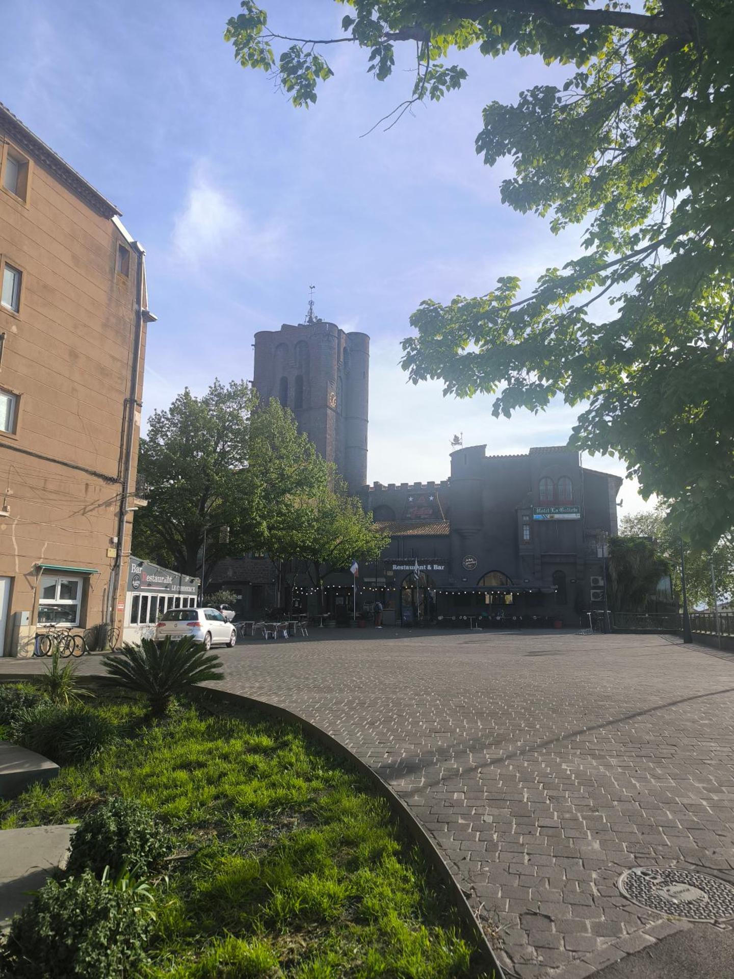 Appartement ravissant au bord de l'Hérault