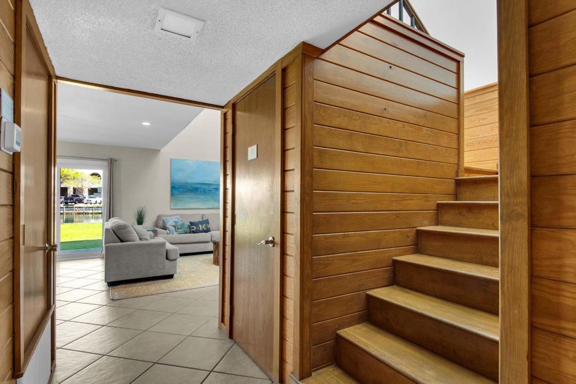 Shoreline Towers Townhouse 4-4