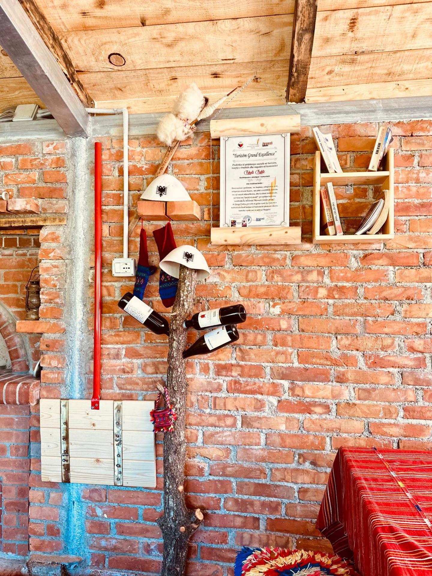 Guesthouse Koleci - Mrizi Zanave