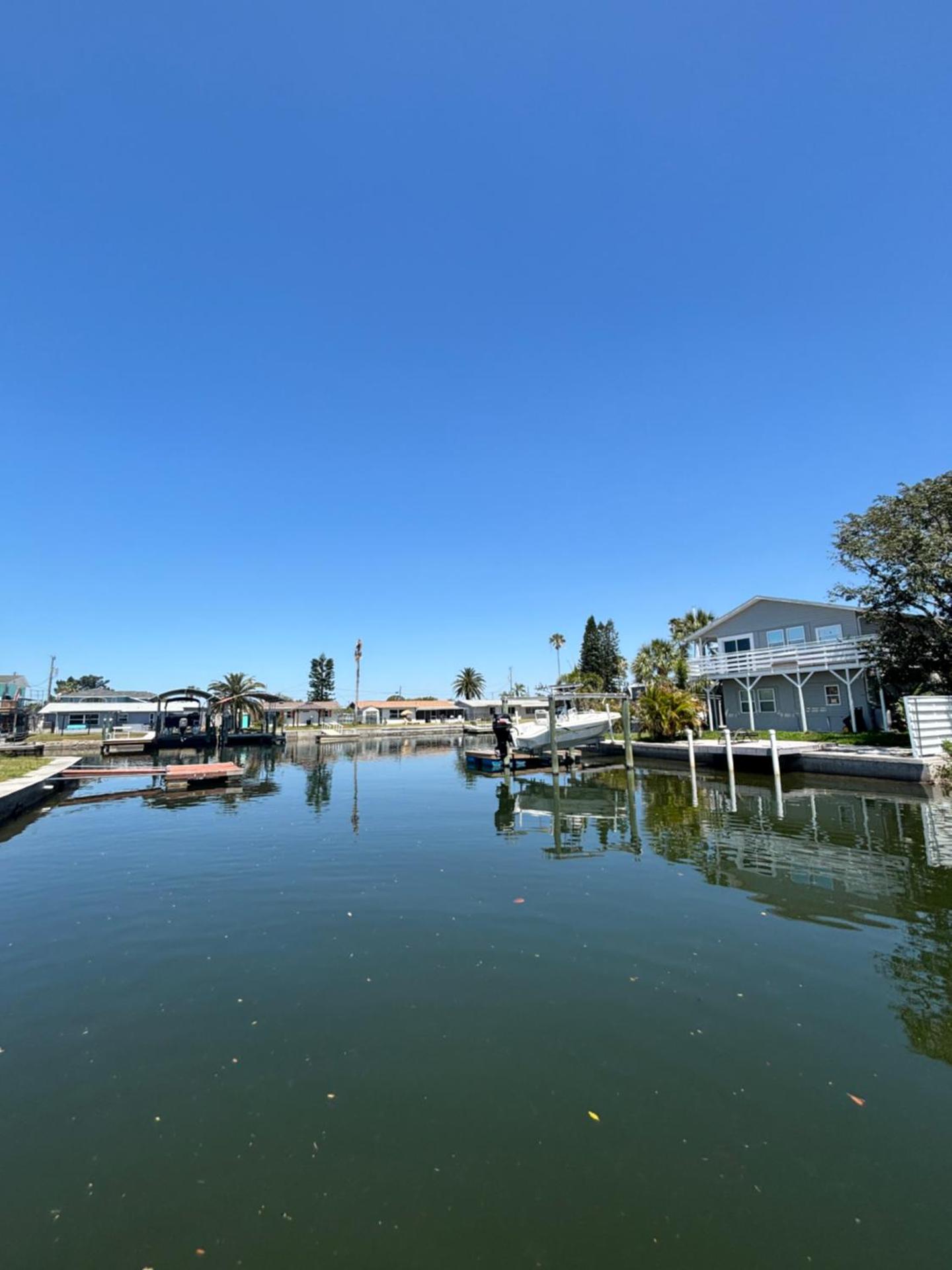 Gorgeous Seaside Seashell Cottage!