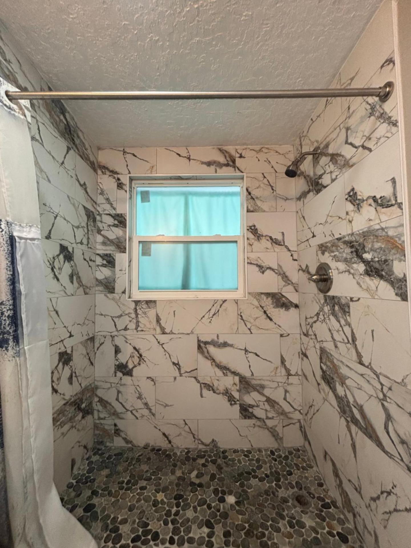 Gorgeous Seaside Seashell Cottage!