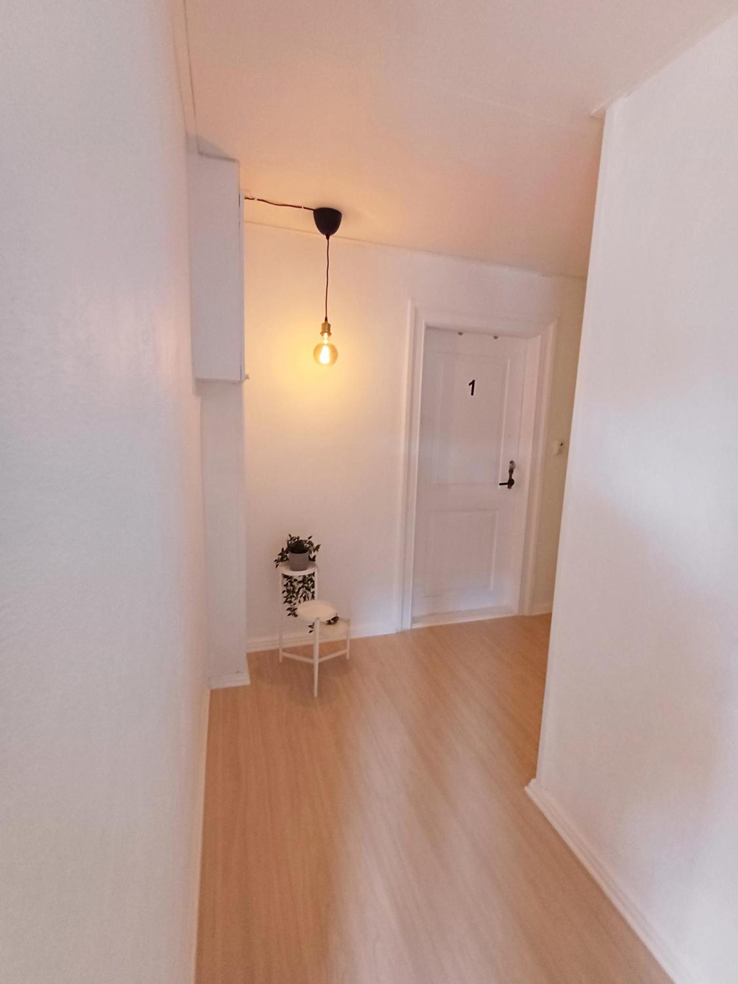 Bright Double Room with Free Parking