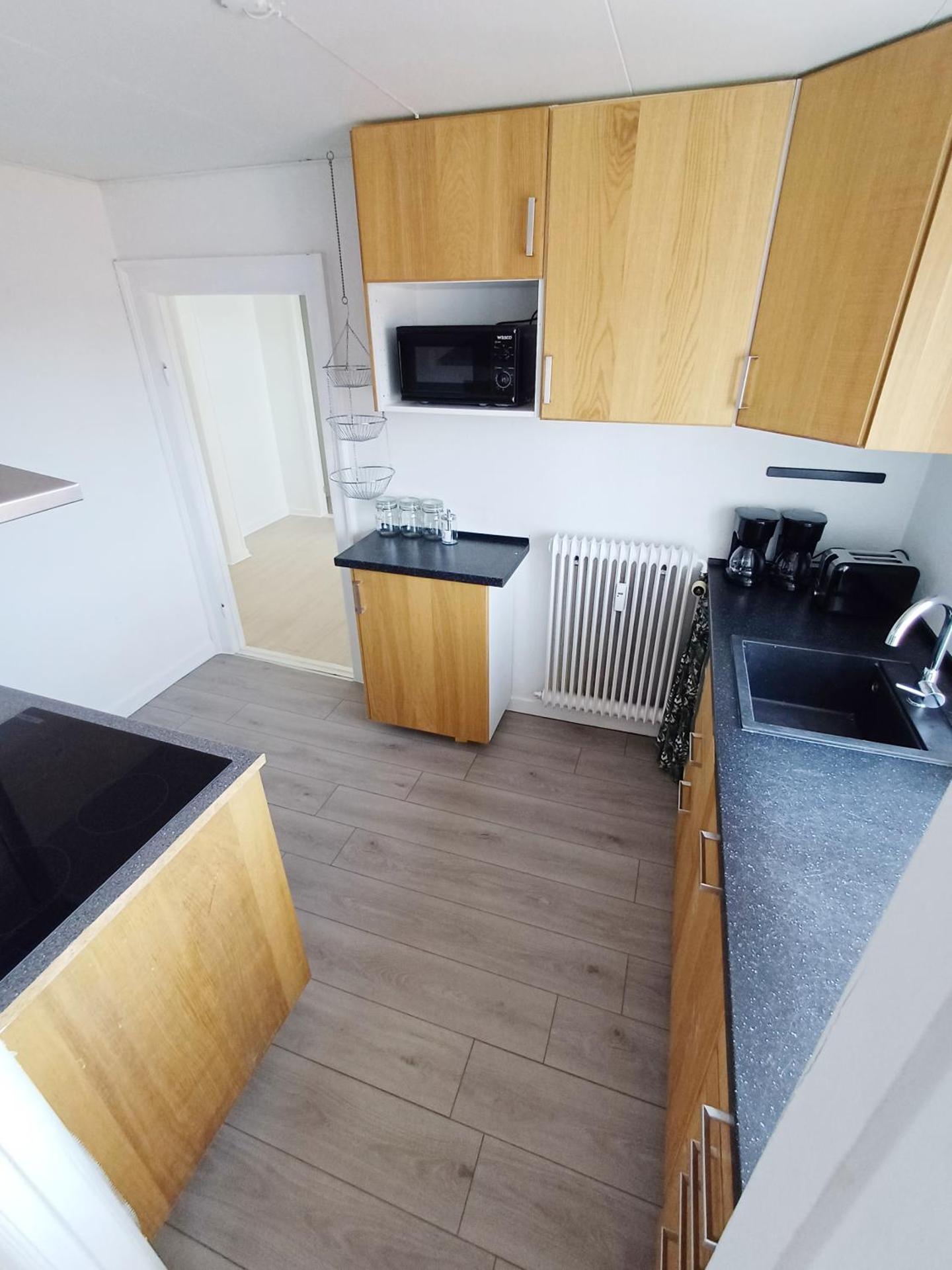 Bright Double Room with Free Parking