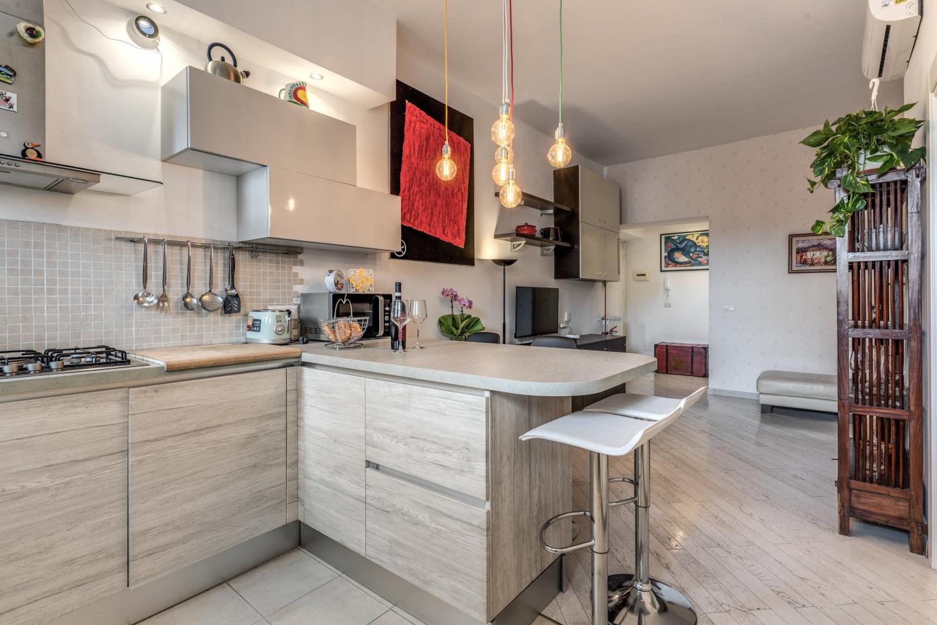 Kitchen or kitchenette