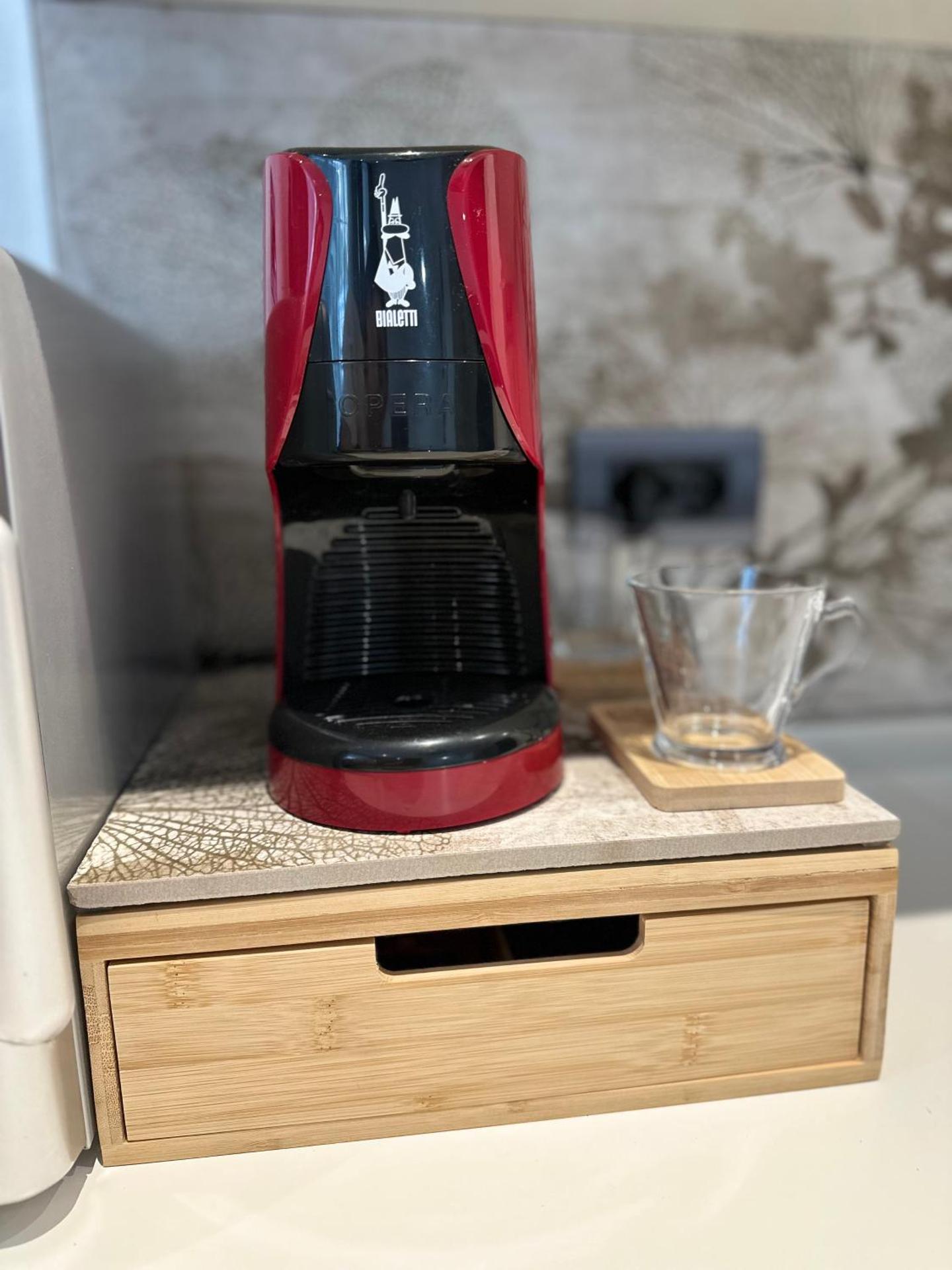 Coffee/tea facilities