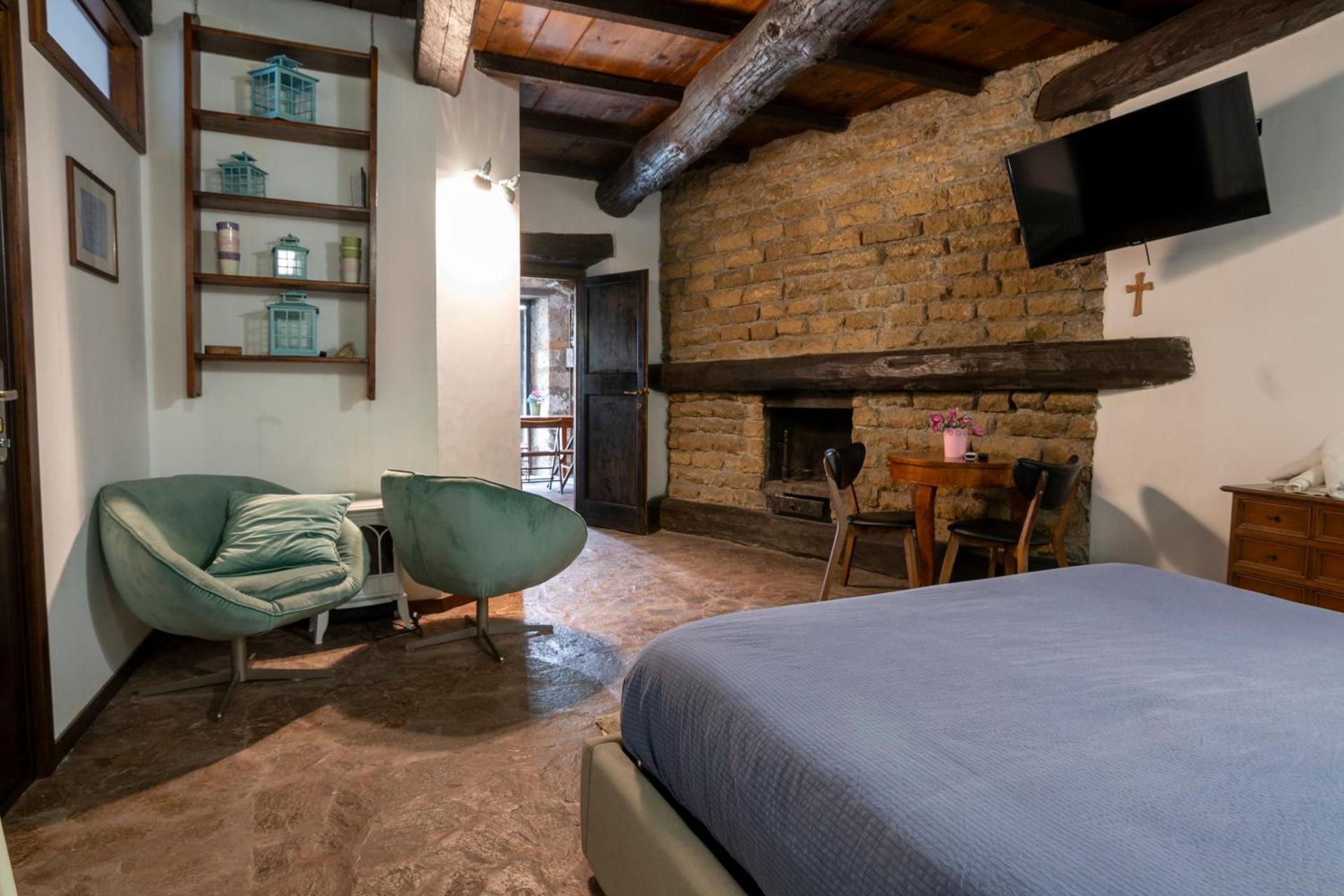 Maestosa Roccaforte dei Principi, 3 piani tutti per voi!