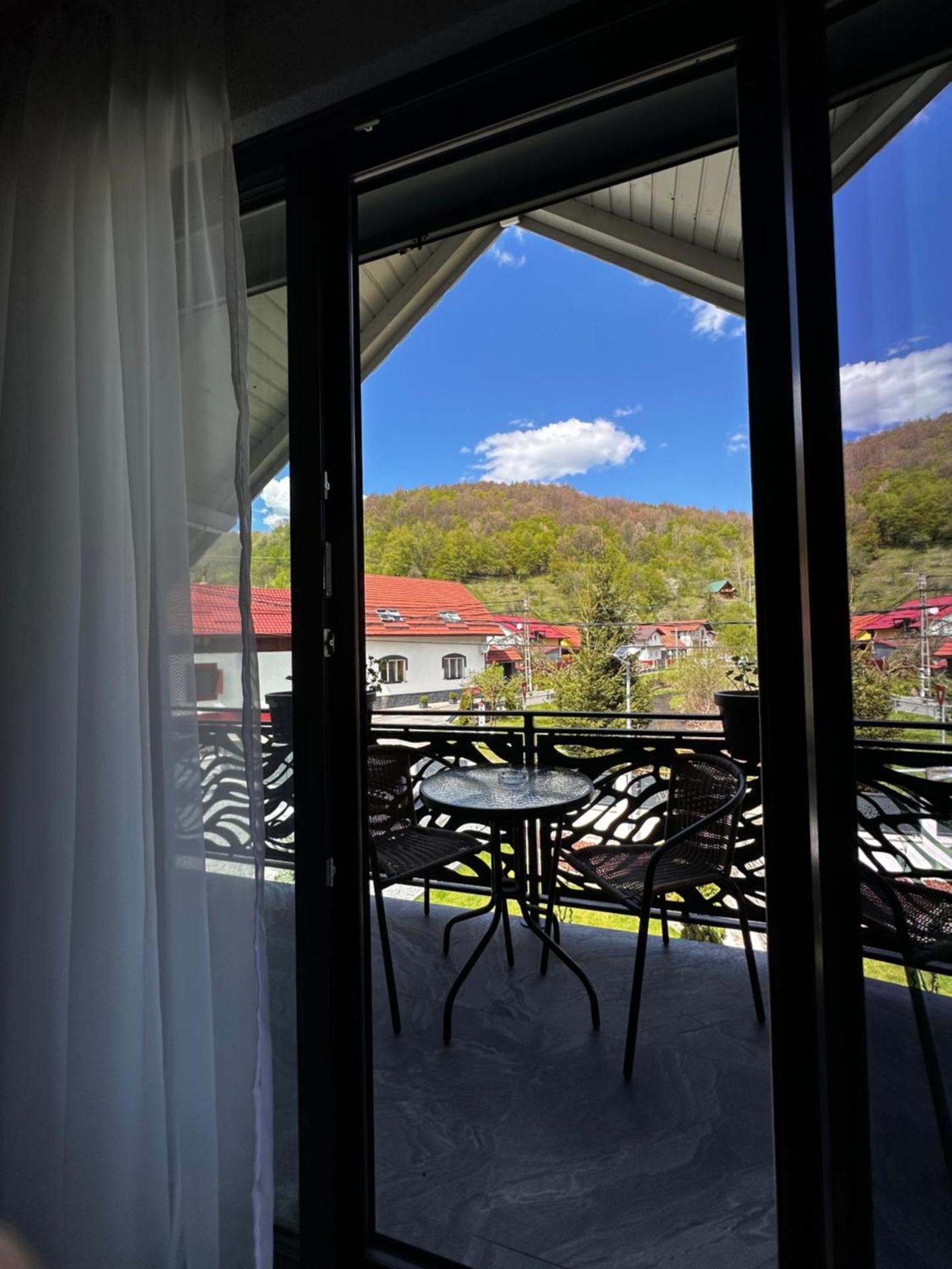 Casa din Vale apartament - Valiug