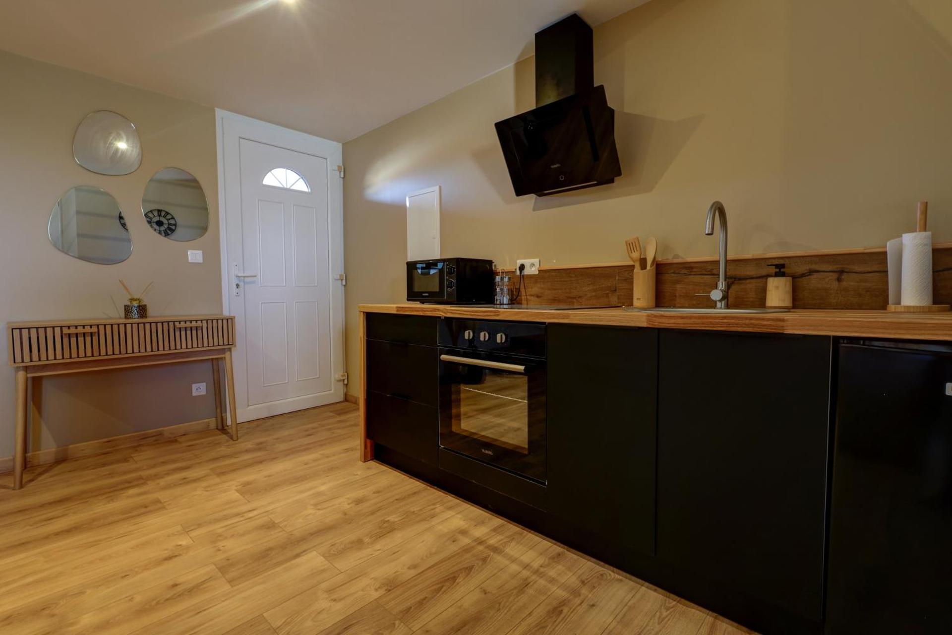 Duplex avec terrasse proche Pérouges Meximieux CNPE BUGEY