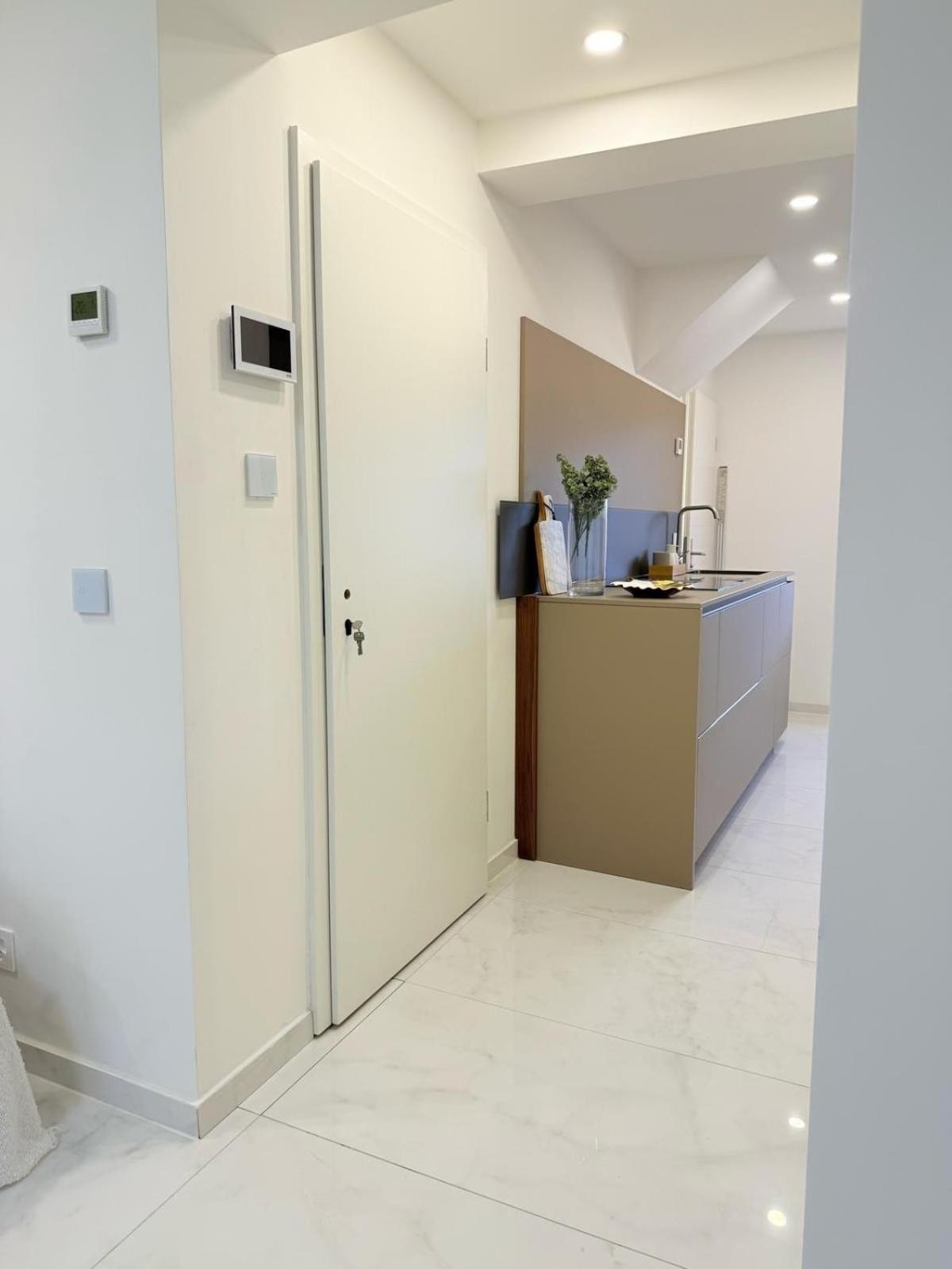 Luxrem-DE 5 Apartments