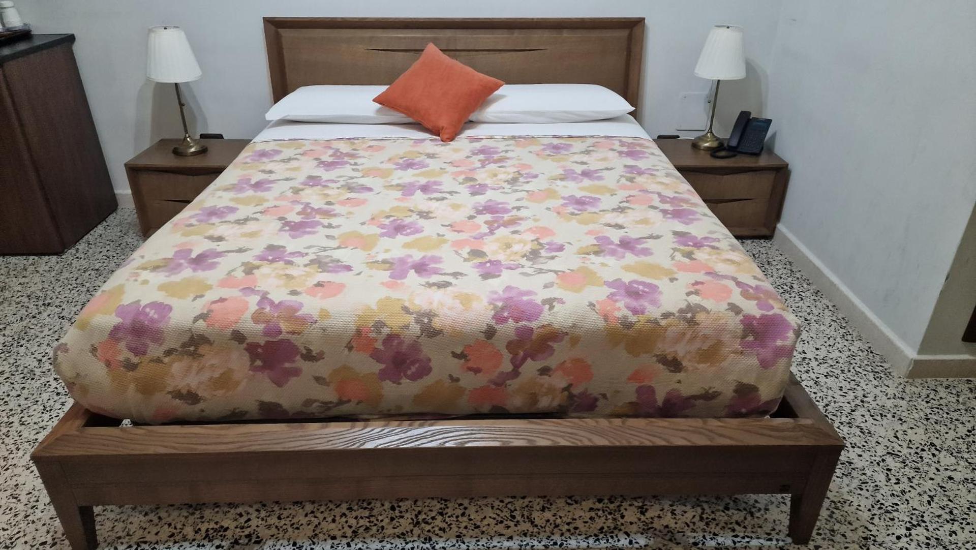 Vittoria Guest House Battipaglia