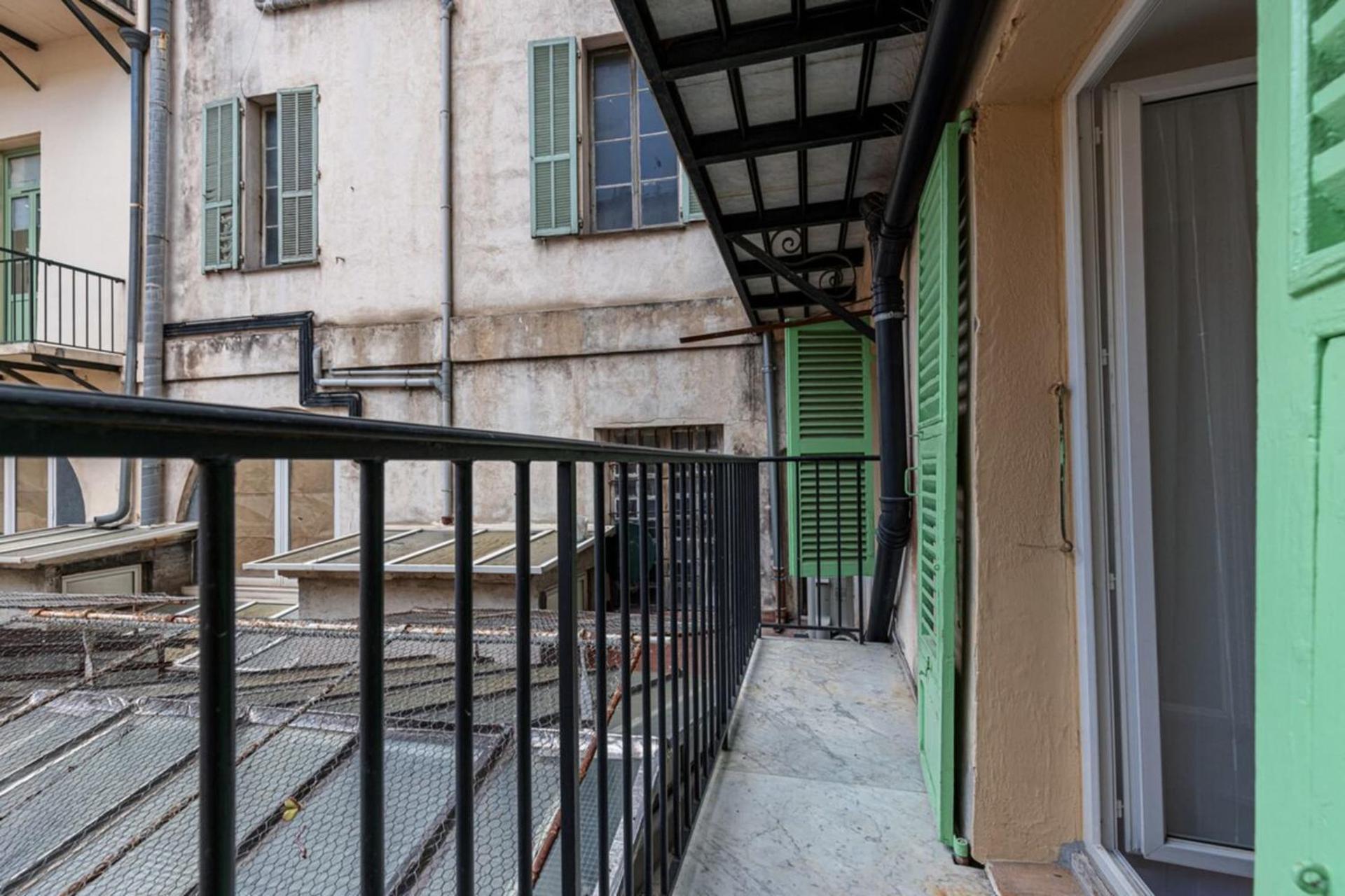 MARI 71 - Unique Apt Near Sea