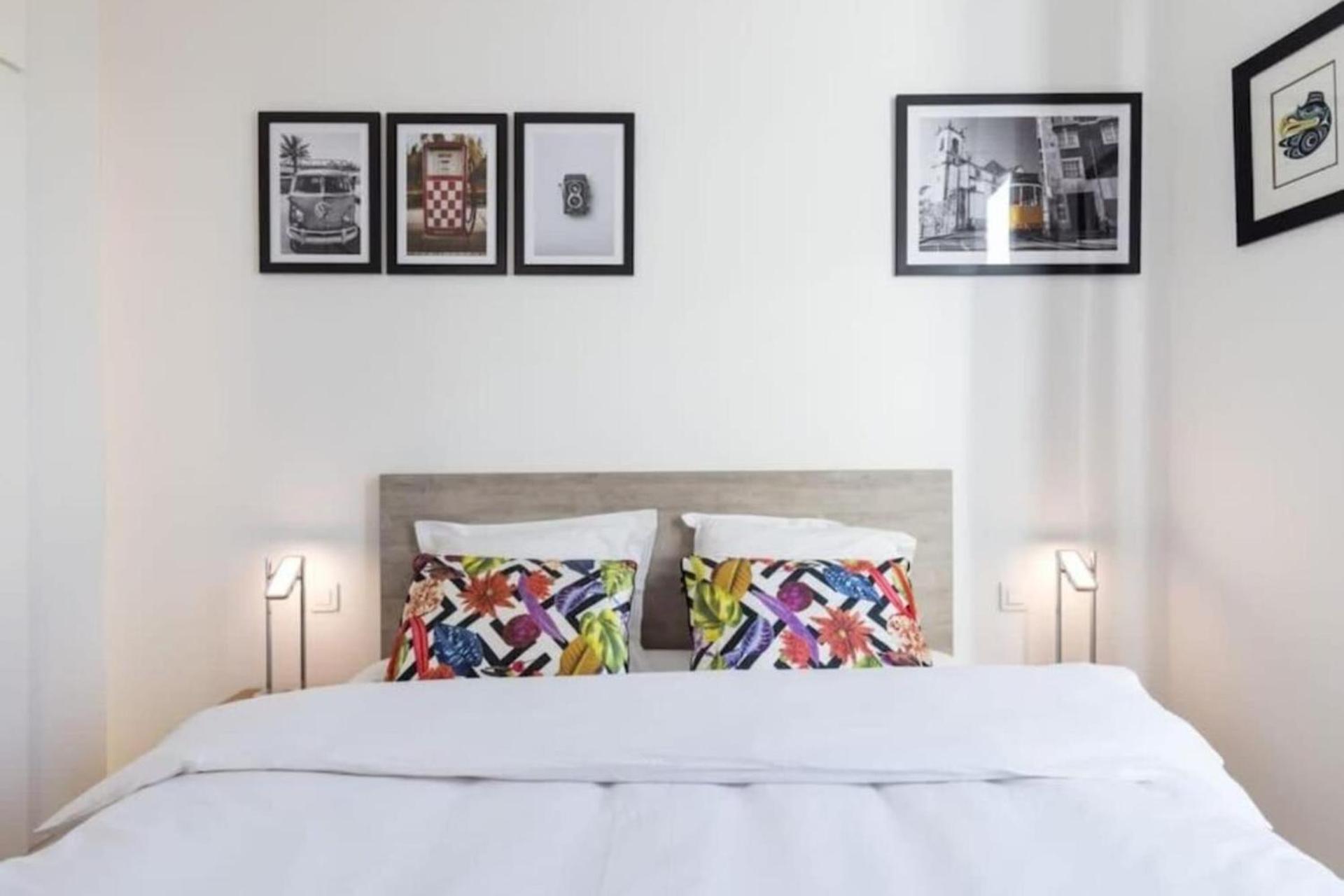 MOULIN - Stunning 1 bedroom Apt on the Port