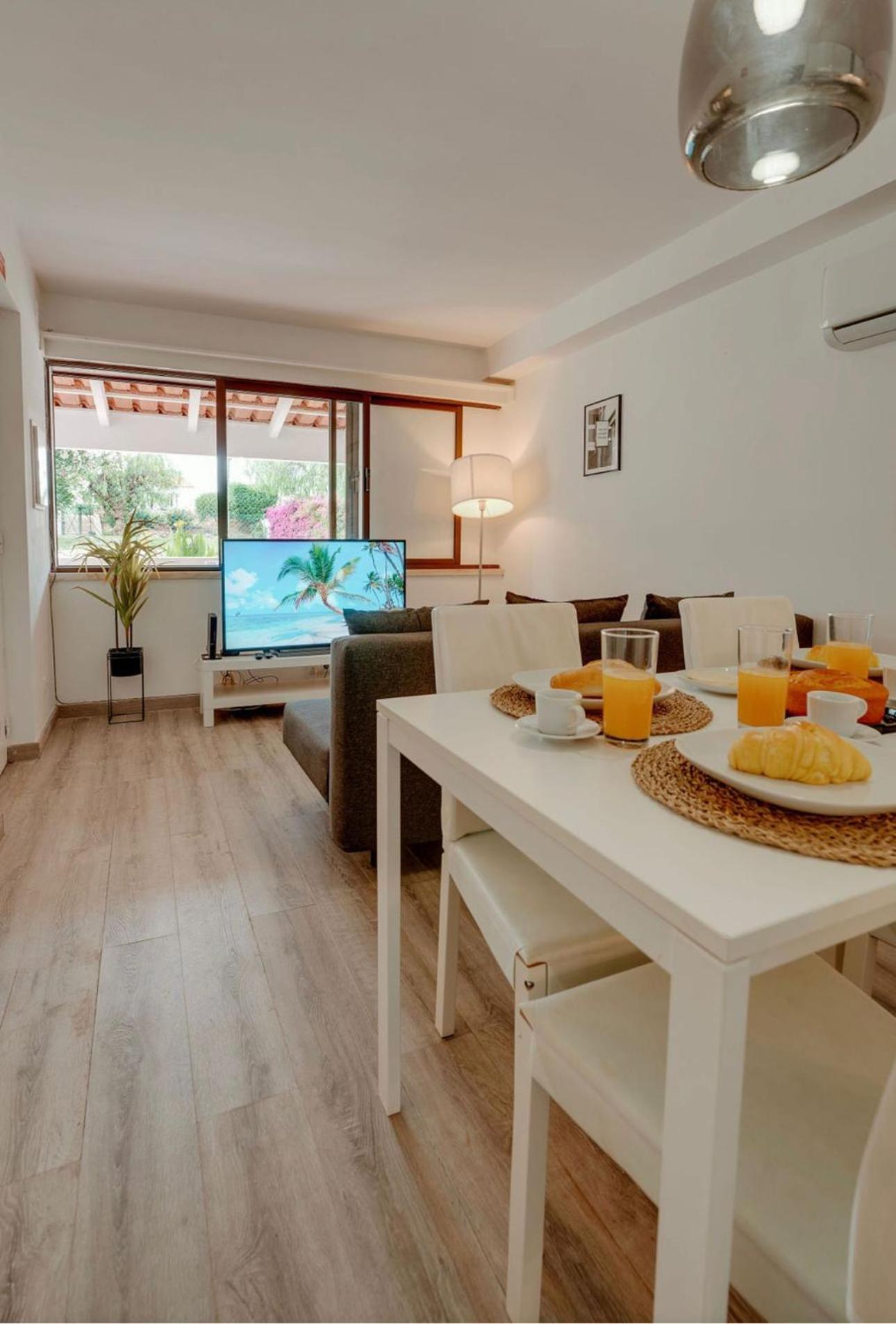 Apartamento Condomínio Montechoro by CM Properties