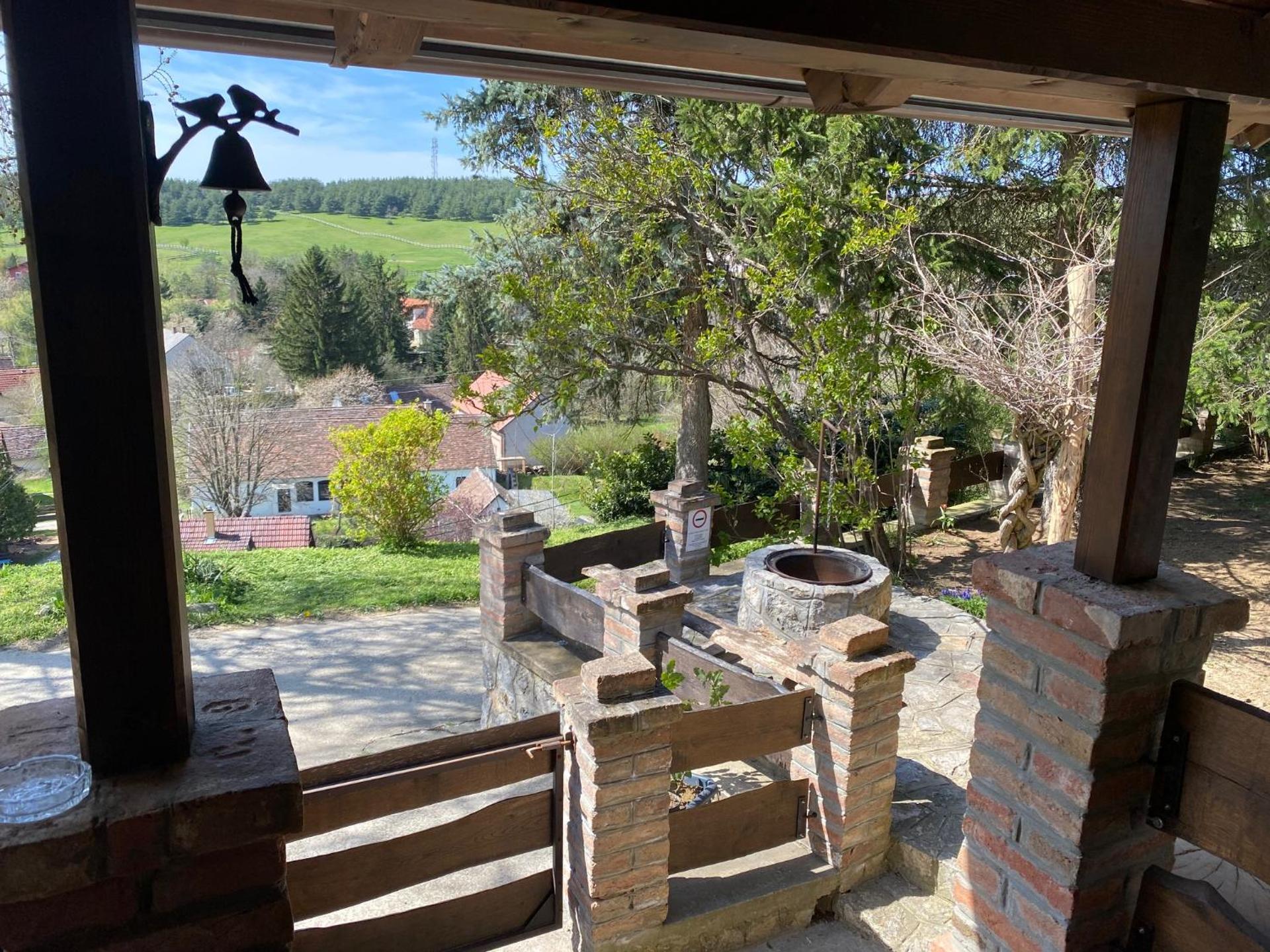 Csicsergő ház Orfű