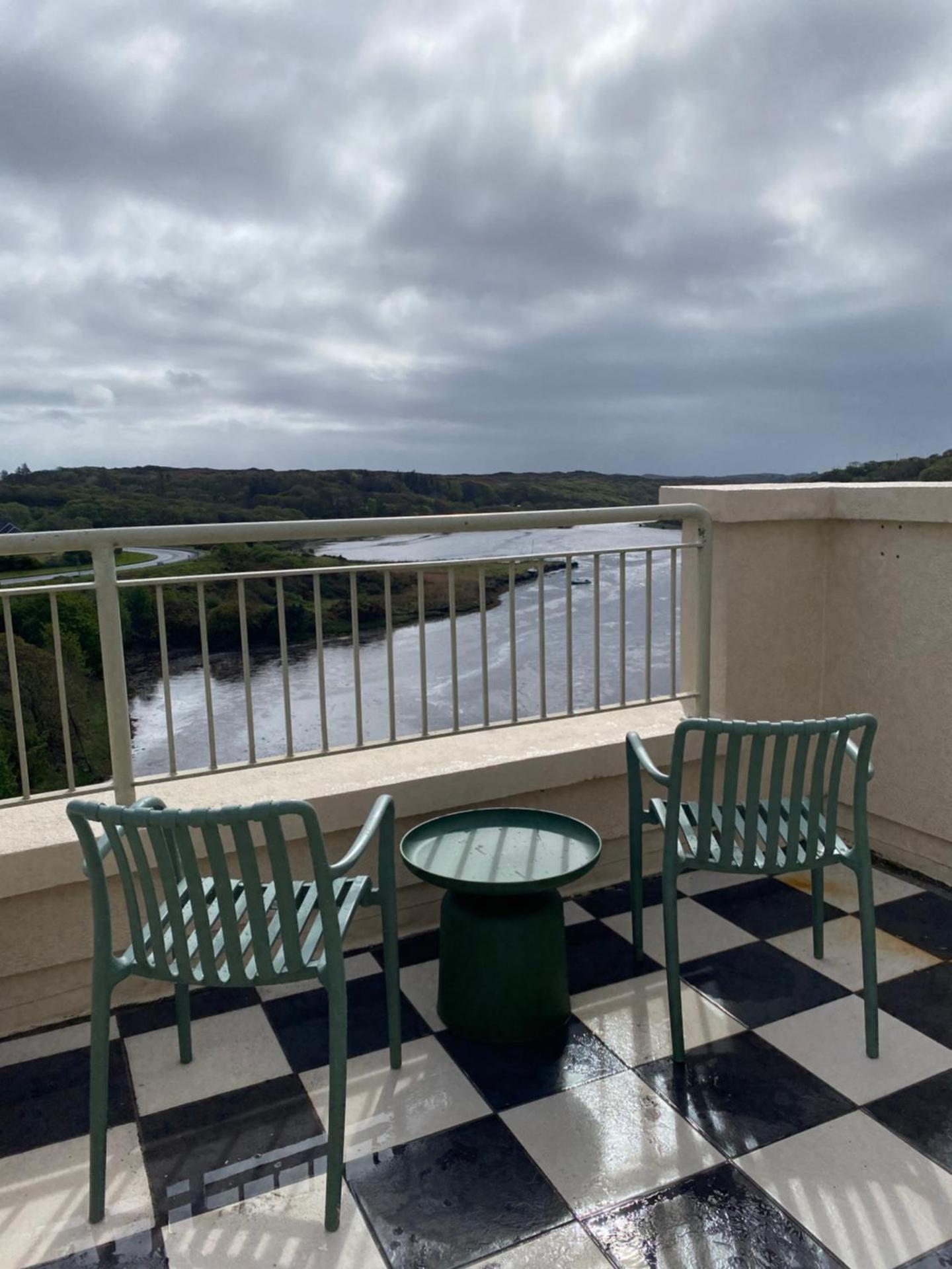 Apartment 7 Clifden Bay Apartments