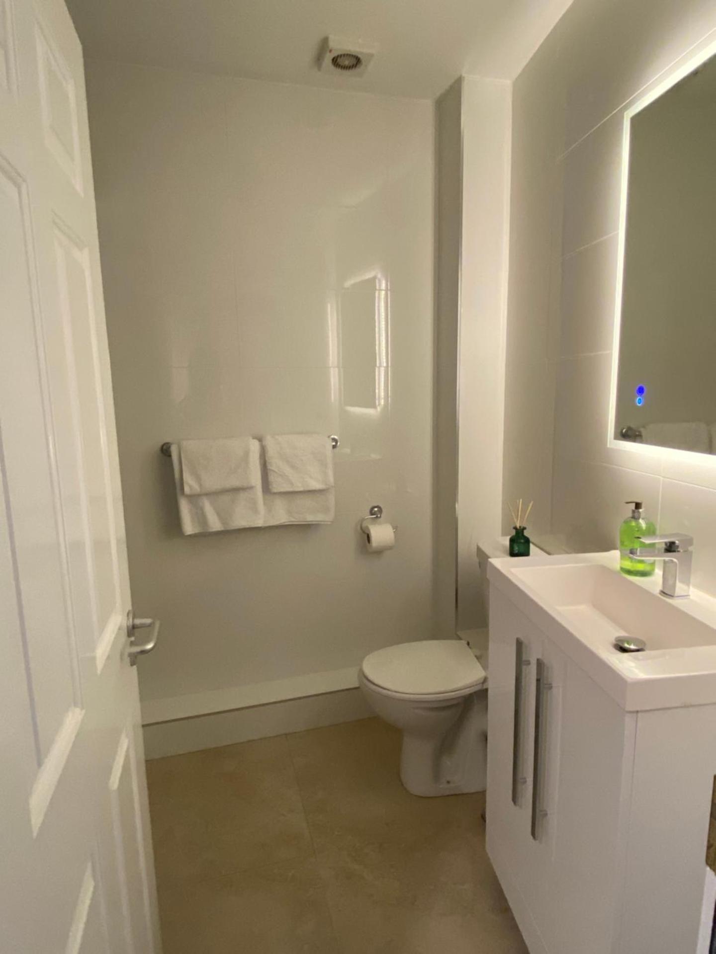 Apartment 7 Clifden Bay Apartments