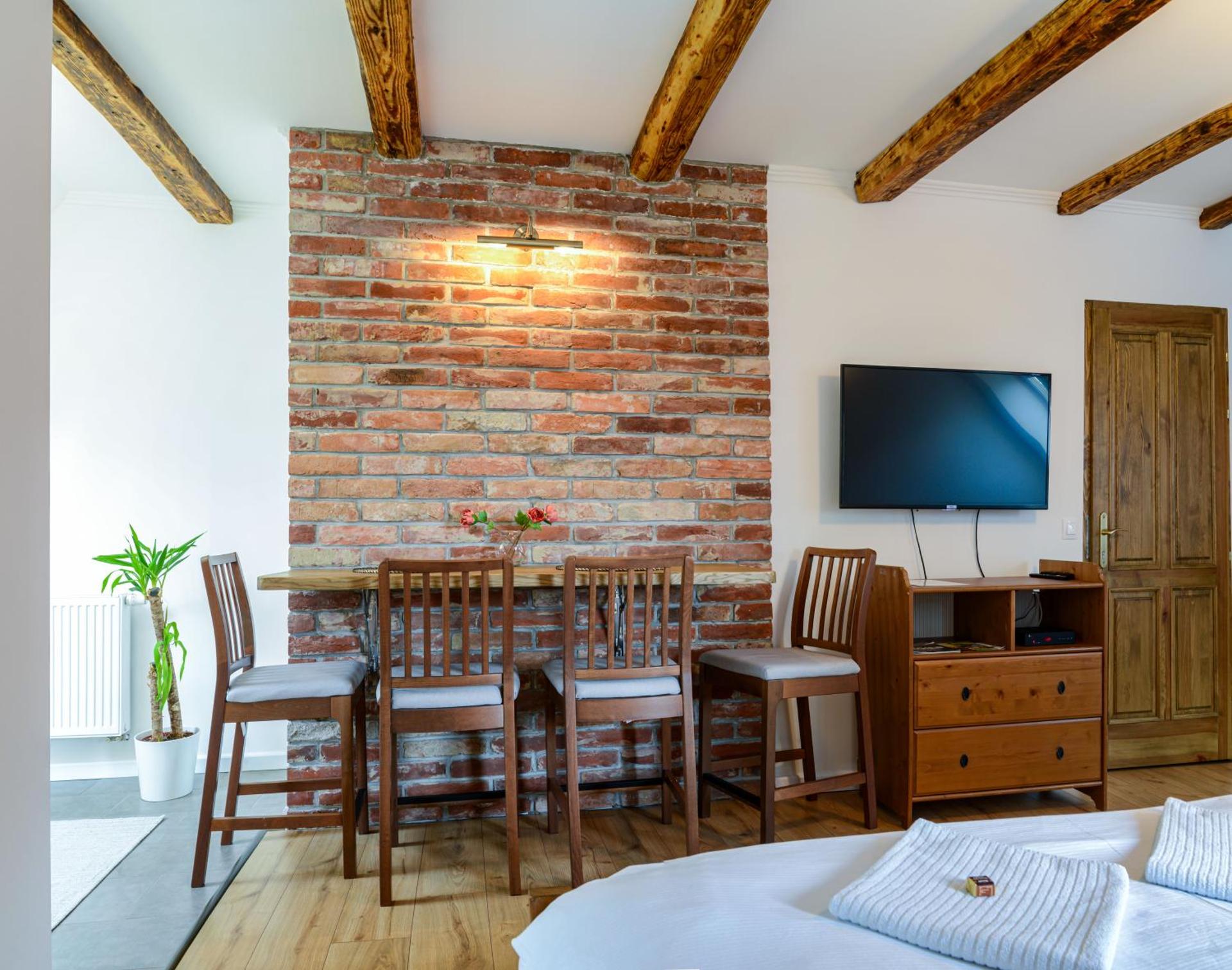 Terrace Apartments III