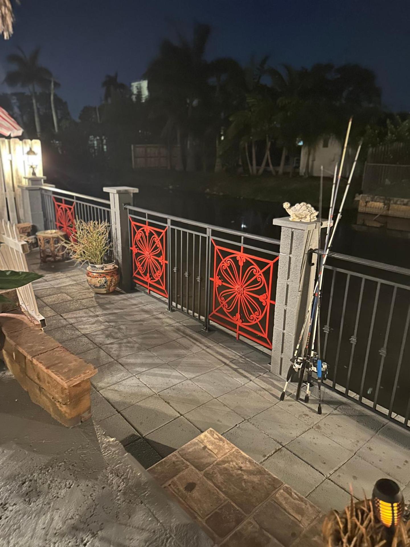 Luxury Waterfront Home, With Private Hot Tub, Hallandale Beach, Casinos, Shops